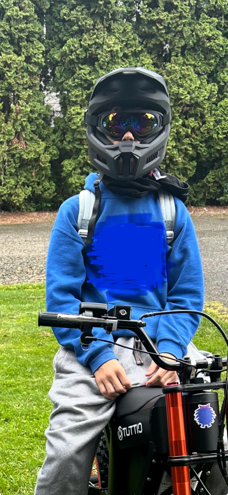 ILM Kids Youth Dirt Bike Helmet Full Face ATV Motocross Set MT601Y | DOT, 5-Piece Kit Includes Face Mask Goggles Gloves Storage Bag, Lightweight, Removable Brim, Electric Dirtbike/Off-Road/Kart customer photo 2
