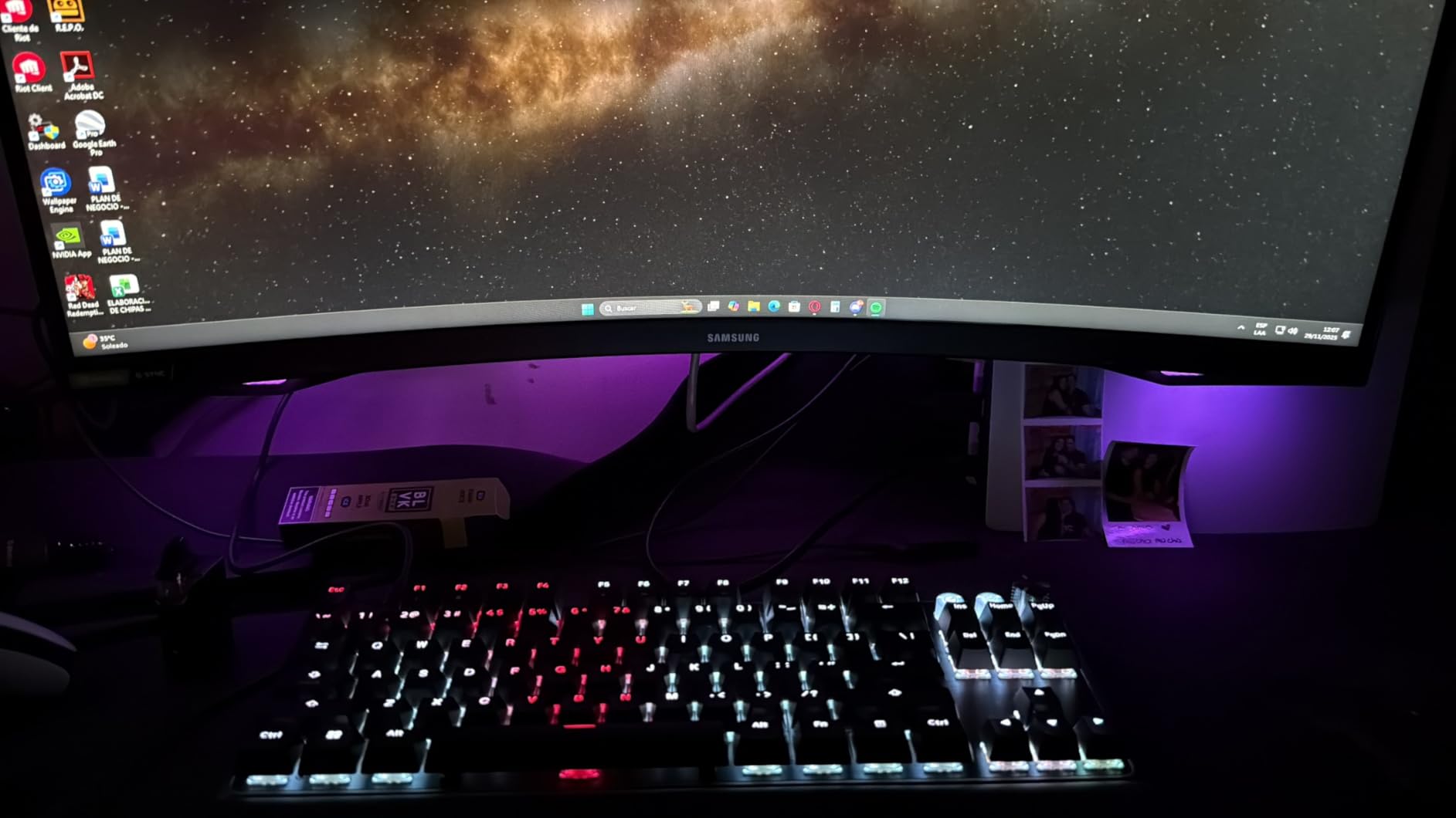 Corsair K70 PRO TKL RGB Tenkeyless Mechanical Wired Gaming Keyboard - Pre-Lubed Hall Effect MGX Hyperdrive Adjustable Switches, Simultaneous SOCD and Rapid Trigger, ABS Double-Shot, QWERTY NA - Black customer photo 2