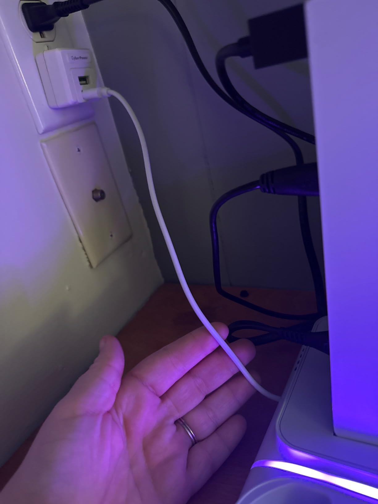 heclynis PS5 Cooling Stand for PS5/Slim/Pro, Dual Charger, RGB customer photo 2