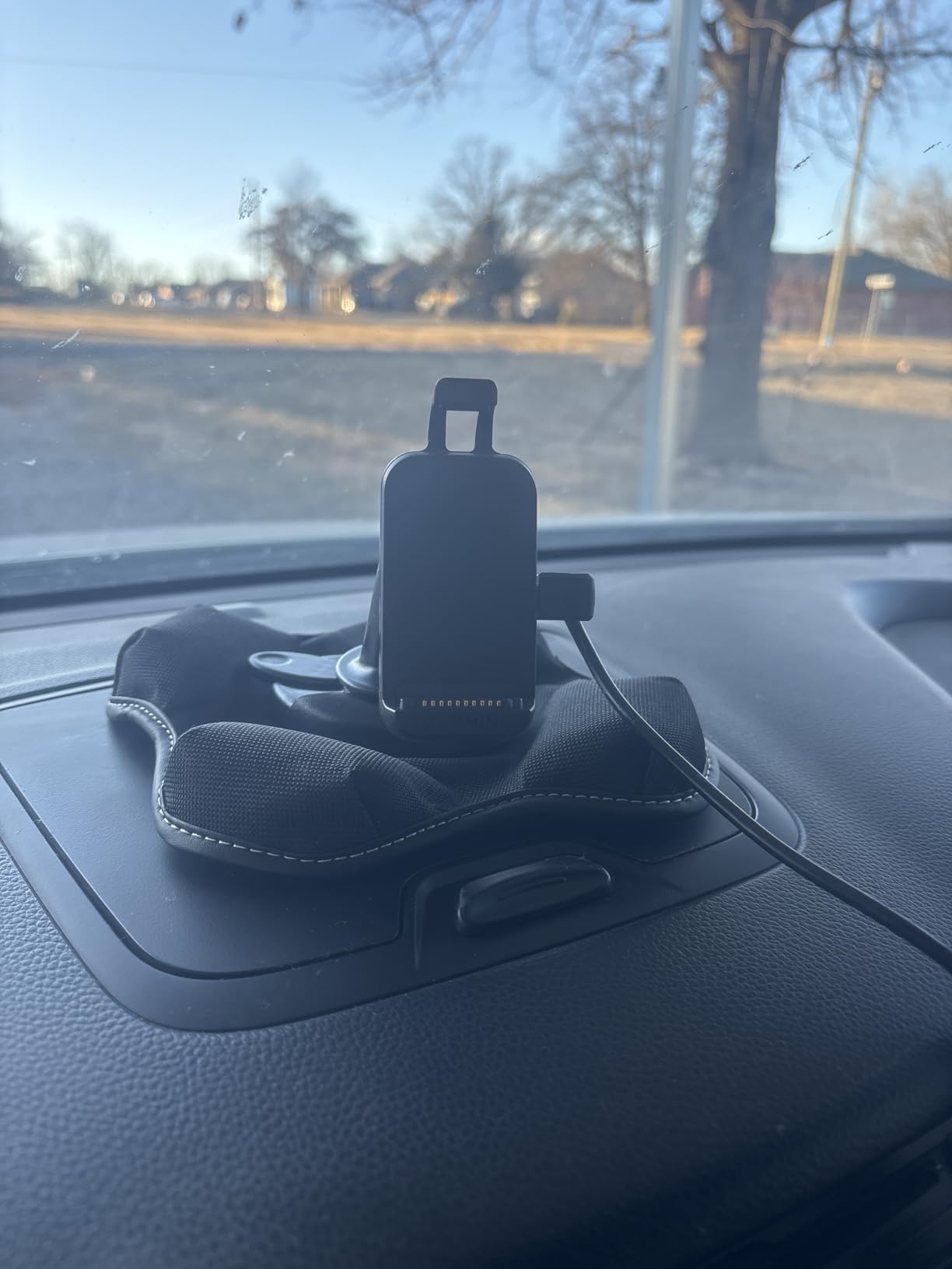 Friction Mount Holder for Garmin GPS - Portable NonSkid Beanbag Dashboard Friction Mount for Garmin GPS Nuvi Drivesmart Drive Dezl Zumo Driveassist DriveLuxe StreetPilot RV Navigator customer photo 2