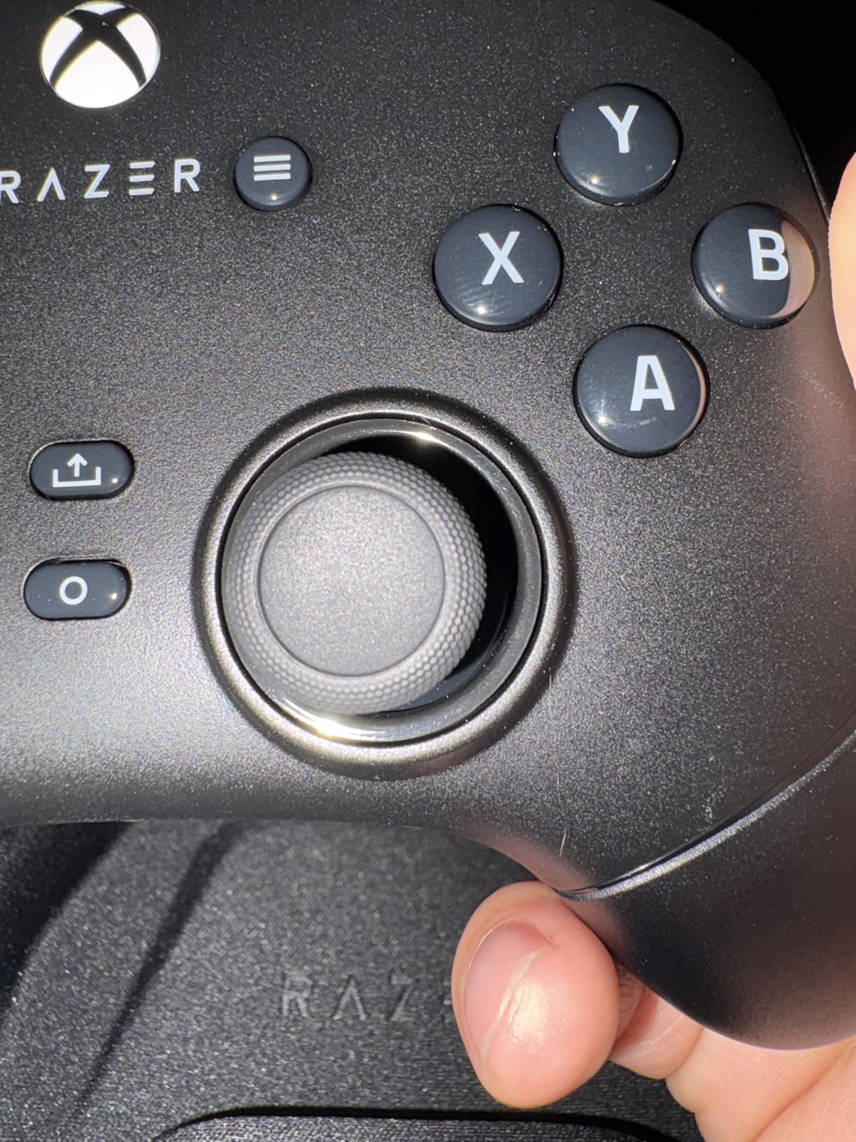 Razer Wolverine V3 Pro Wireless Gaming Controller: Licensed for Xbox Series X|S, Xbox One, Windows PC - 6 Remappable Buttons - Fast Triggers - Customizable Thumbsticks - Wired Tournament Mode - Black customer photo 2