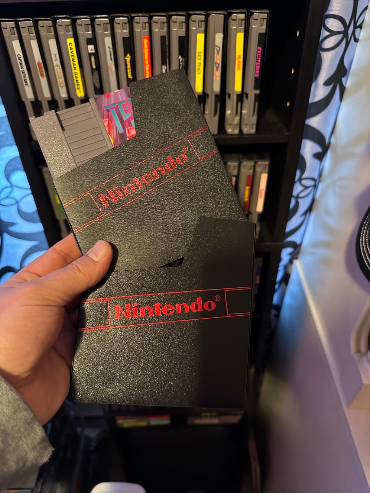 20 PCS NES Cartridge Protector Sleeve, Dust Cover Case Compatible with Nintendo NES Game Card Cartridge, Anti-dust Cover Case Protector Sleeve for NES Cartridge customer photo 2
