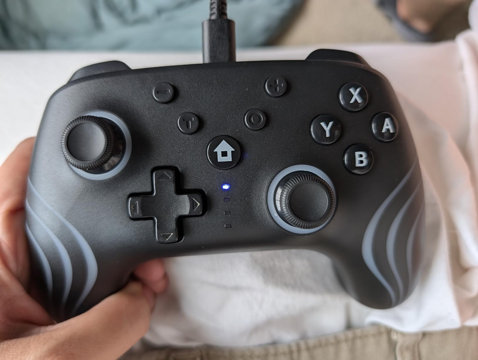 PDP Afterglow Wave Wireless RGB Gaming Controller for Nintendo Switch 2 - Black customer photo 1