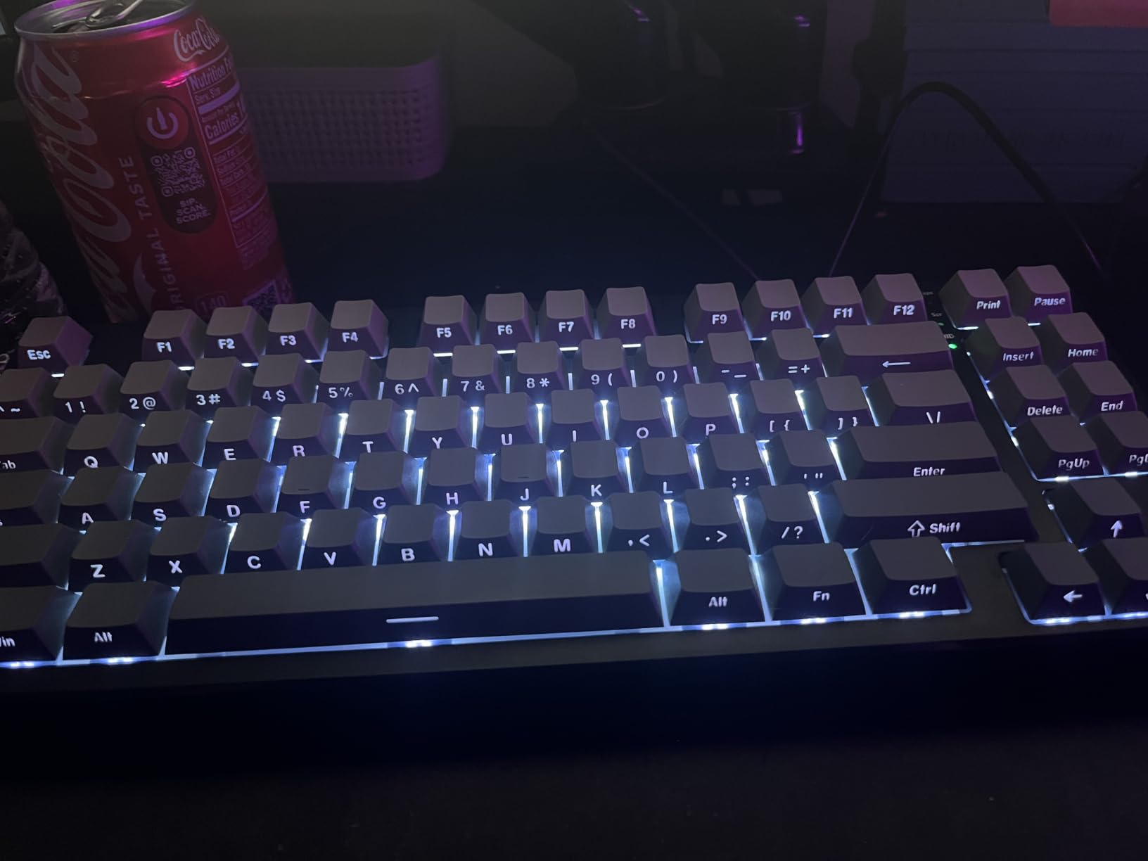 Kisnt KN85 Wireless Mechanical Keyboard, 75% Layout, Bluetooth/2.4GHz/USB-C, Custom RGB Backlit, Hot-Swappable Linear Switch, Creamy Sound for Gaming/Typing (Retro Beige) customer photo 1