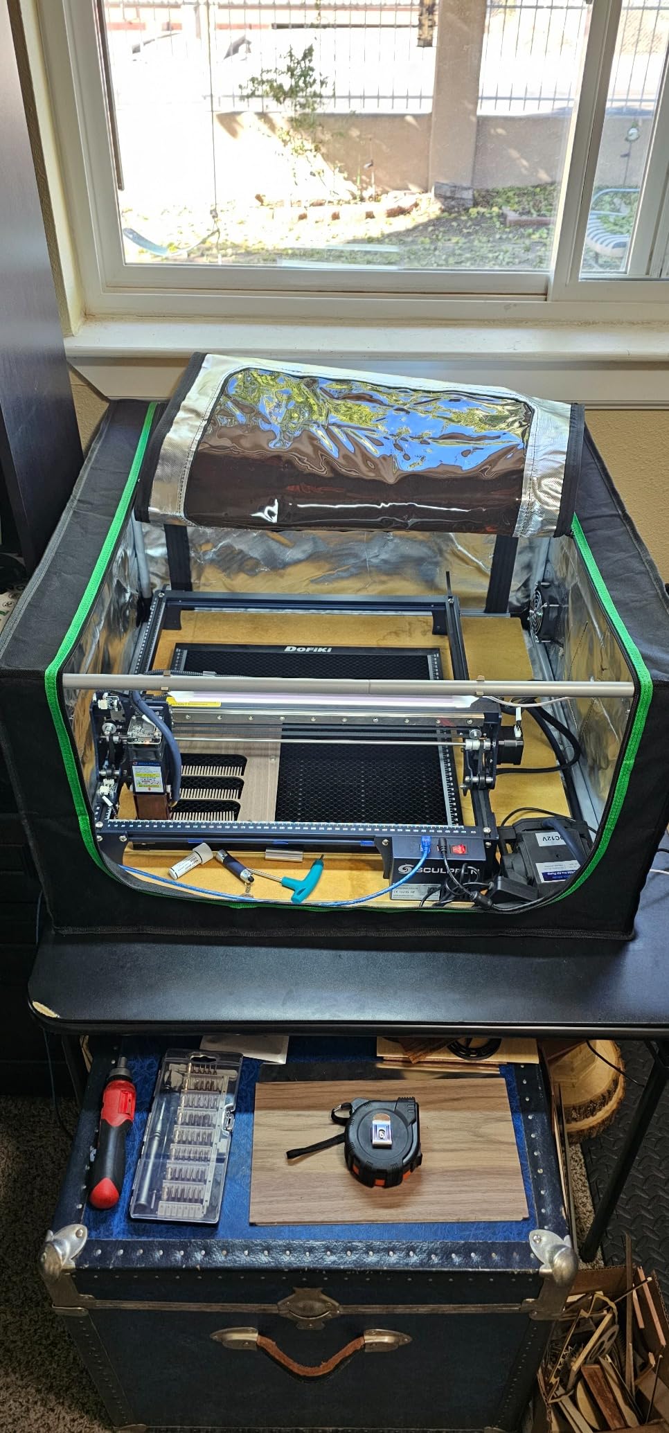 Laser Engraver Integrated Enclosure with LED Light, Fireproof and Dustproof Protective Cover 28.3 * 28.3 * 15.7, Exhaust Fan 4000RPM and Pipe, Against Smoke Odor and Noise Eye Protection-Black customer photo 1
