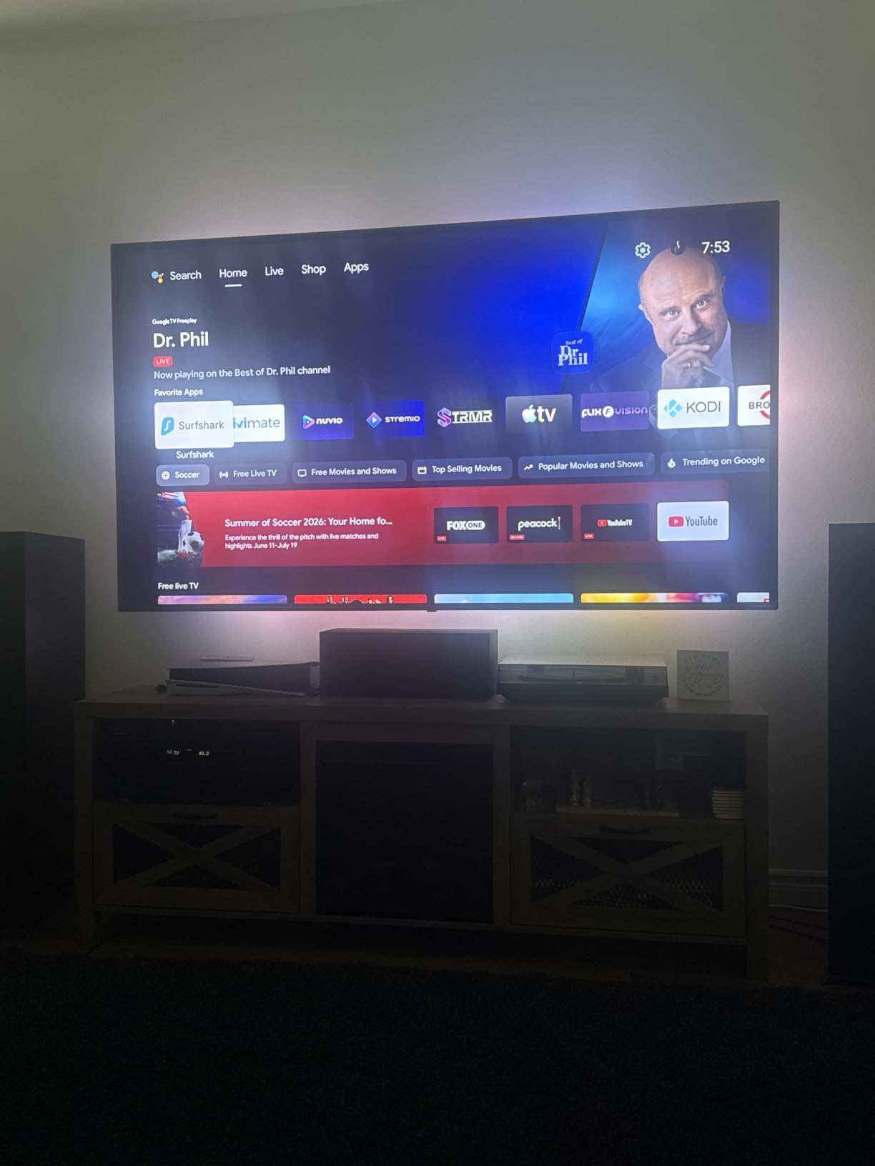 HDMI 2.1 AI Sync Box 2, 8K/4K @144Hz, RGBWIC for 55-65 Inch TVs | With TV Backlight, Supports VRR & ALLM, SmartThings & Matter & Alexa, AI CogniGlow, 75 LEDs/m customer photo 1