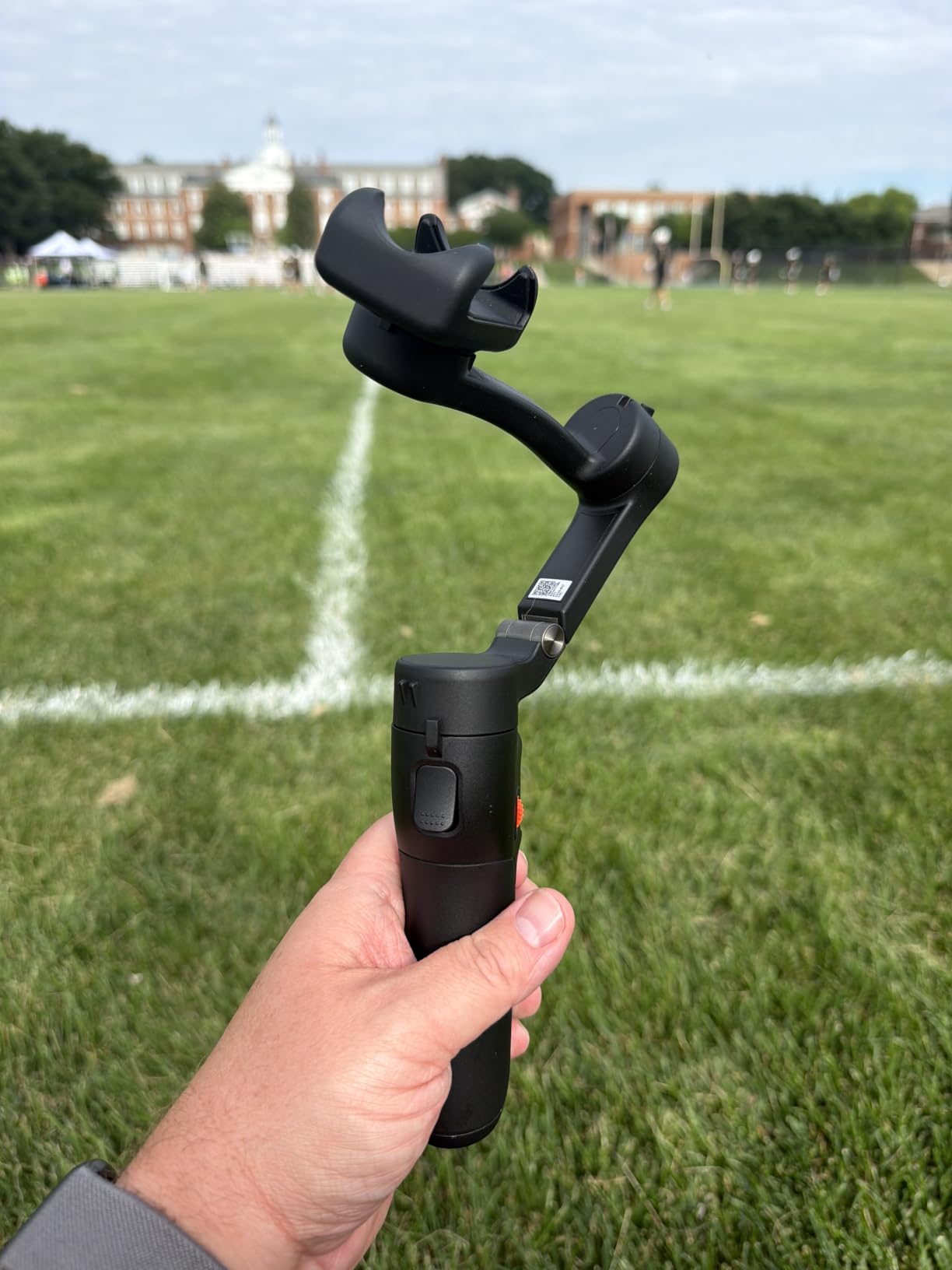 hohem iSteady X3 SE 3-Axis Gimbal Stabilizer for iPhone & Android, Black | Detachable Remote, iSteady 8.0, Foldable 0.79lb Design, Hohem Joy App, 11H Battery, 0.66lb Payload for Vlogs customer photo 1