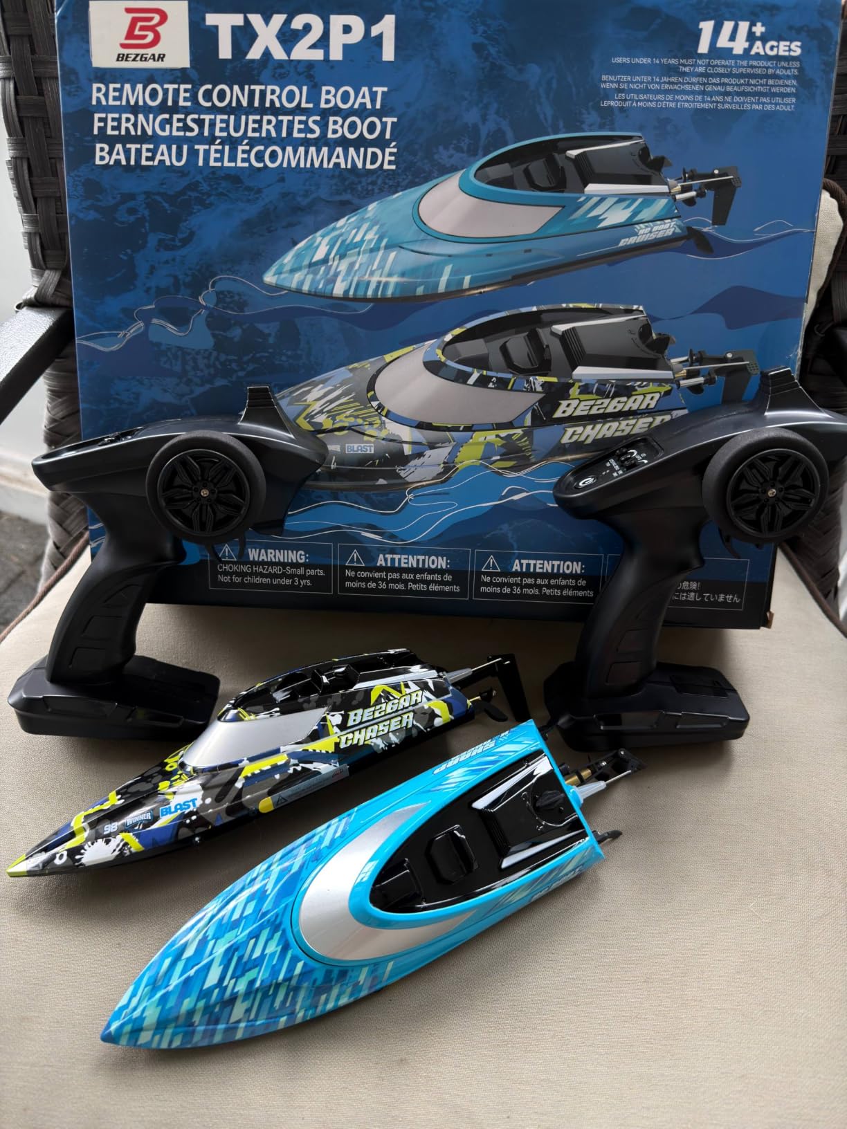 BEZGAR TX2P1, 2 Packs 30 KPH RC Boats with Suitcase for Kids | 2 Packs 30 KPH High Speed; Portable Storage Suitcase; Remote control boats for Pools & Lakes customer photo 2