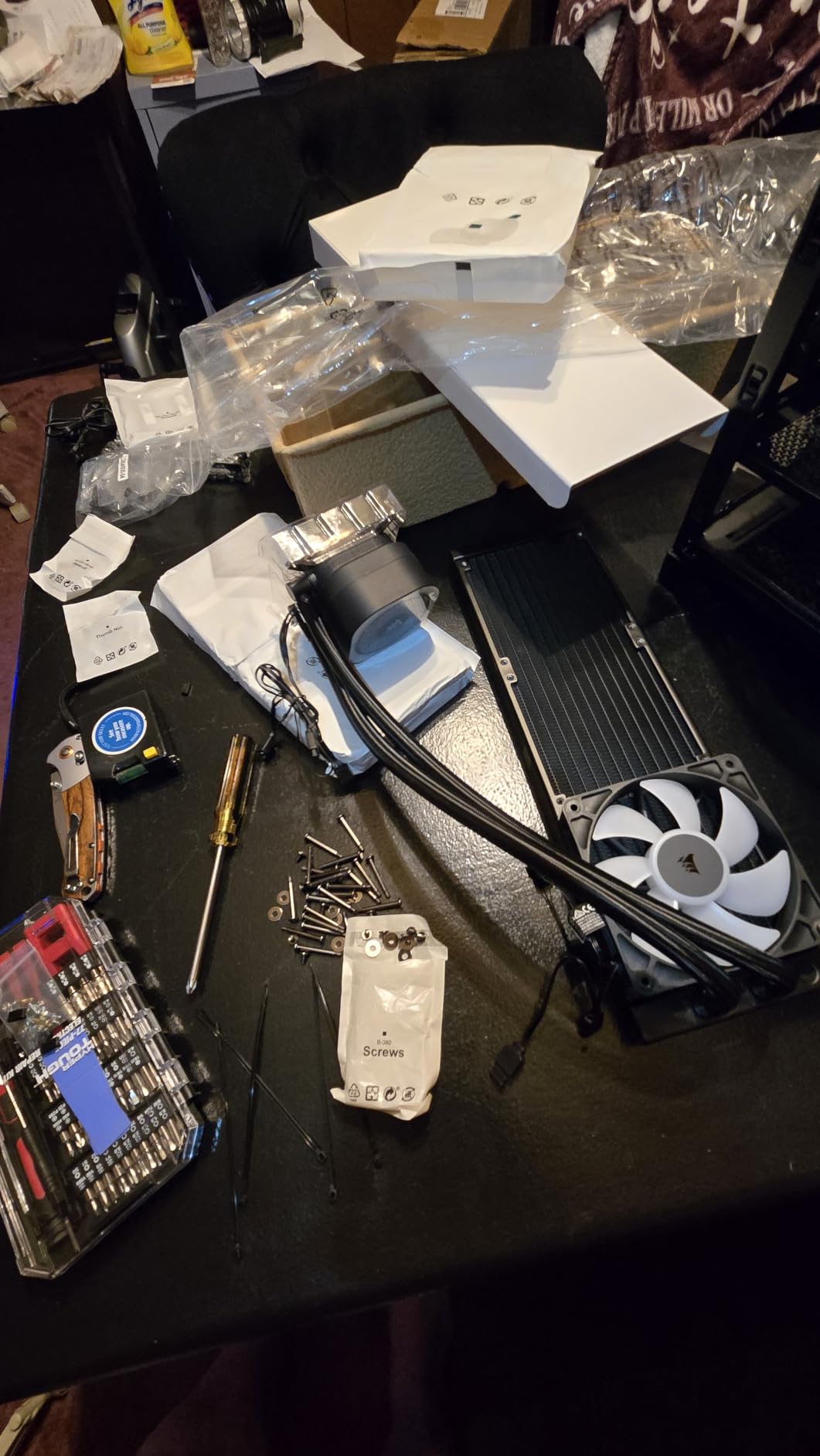 CORSAIR Nautilus 360 RS ARGB Liquid CPU Cooler - 360mm AIO - Low-Noise - Direct Motherboard Connection - Daisy-Chain - Intel LGA 1851/1700, AMD AM5/AM4 - 3X RS120 ARGB Fans Included - White customer photo 2