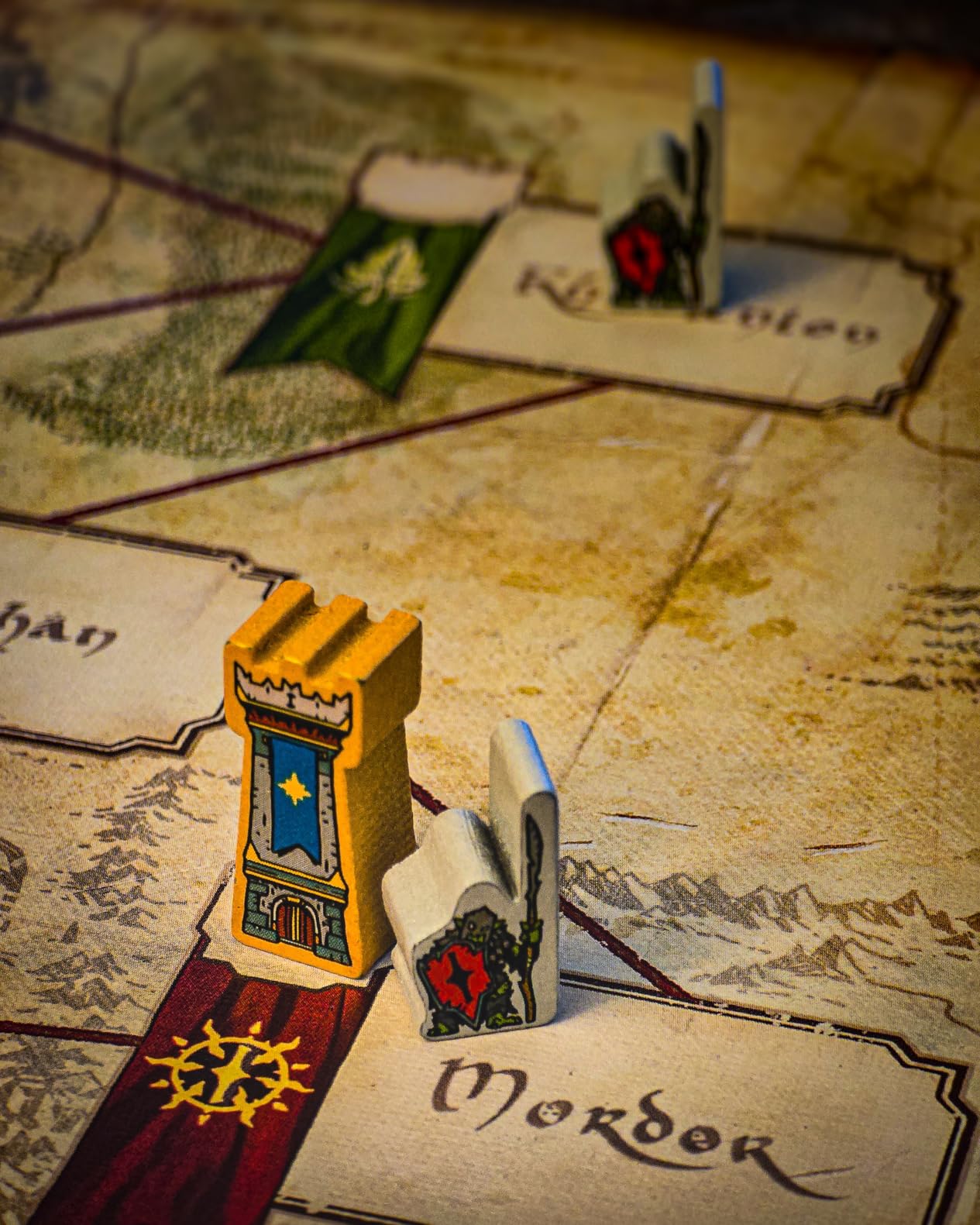 Asmodee The Lord of The Rings: Duel for Middle-Earth Board Game - Epic Strategy Game of Power and Conquest for Kids and Adults, Ages 10+, 2 Players, 30 Minute Playtime customer photo 1