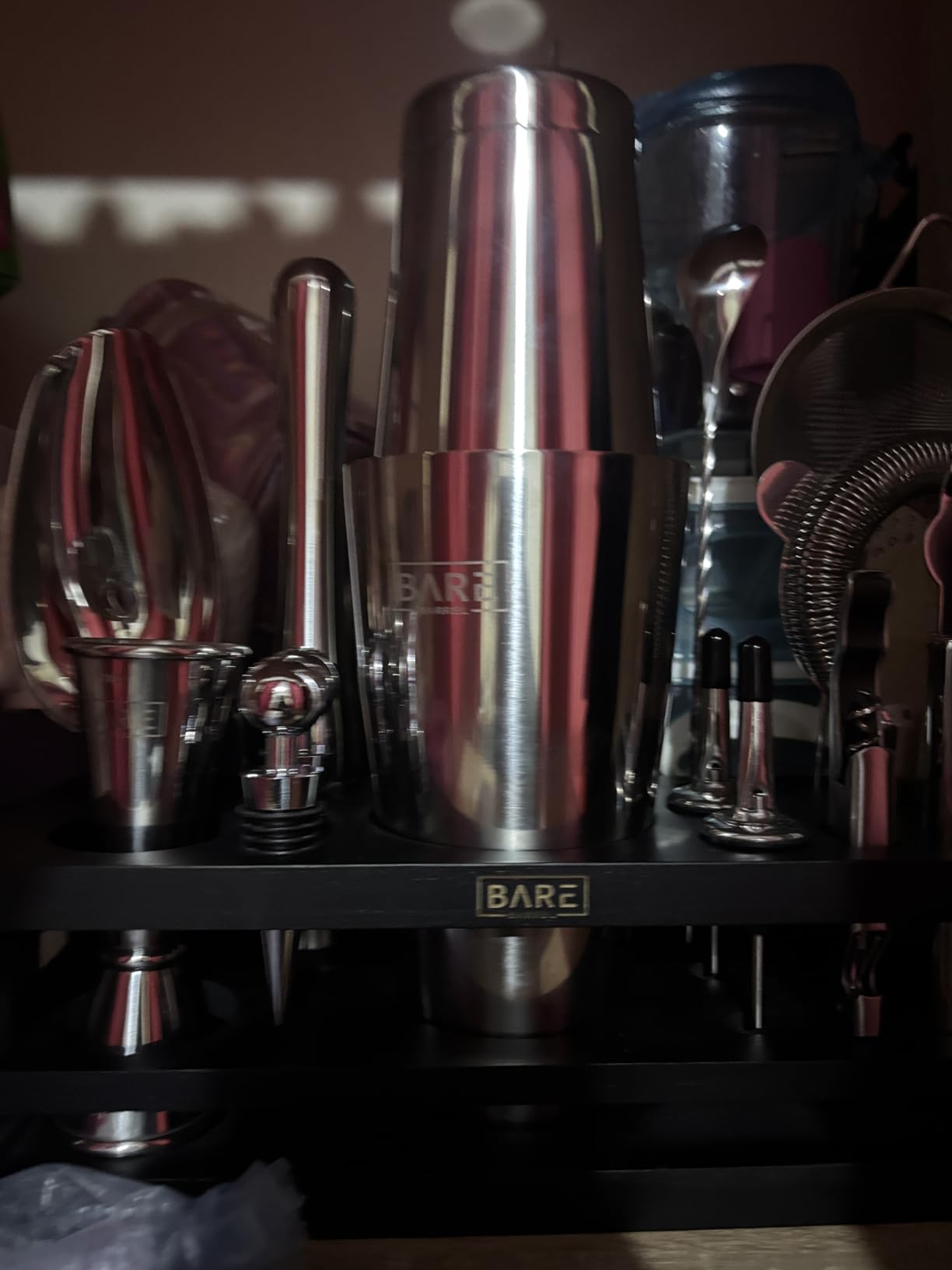 BARE BARREL Mixology Bartender Kit Bar Set - 16-Piece Cocktail Shaker Set, Martini Barware Mixing Tools for Home Bartending, Incl. 35 Recipe Cards, Gift Set (28oz Boston Shaker, Silver/Black) customer photo 1