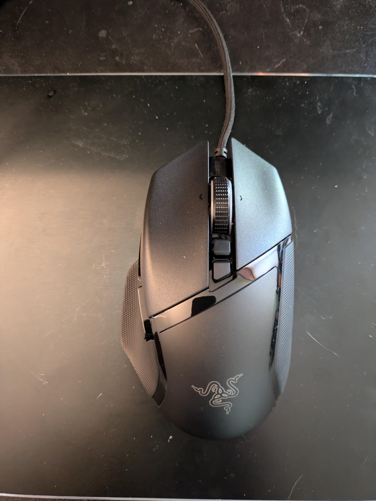 Razer Basilisk V3 35K Wired Ergonomic Gaming Mouse, Black | 35K DPI Optical Sensor Gen 2, HyperScroll Tilt Wheel, 13 Customizable Controls, Chroma RGB, Optical Switches Gen 3 customer photo 1