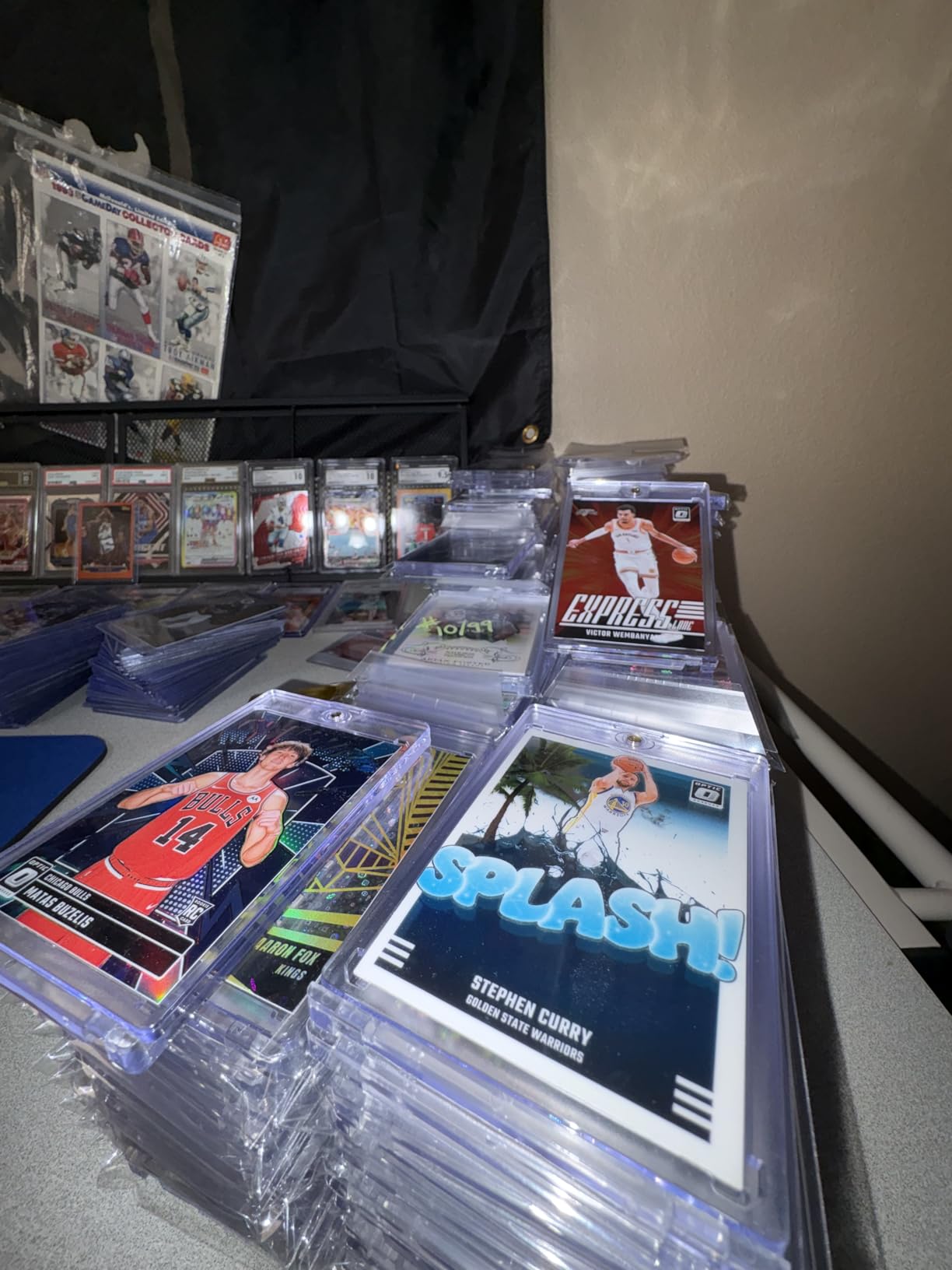 50ct Magnetic Card Holder, 35pt One Touch Card Holder for Trading Cards | UV Protectors Hard Plastic, Magnetic Card Case customer photo 1