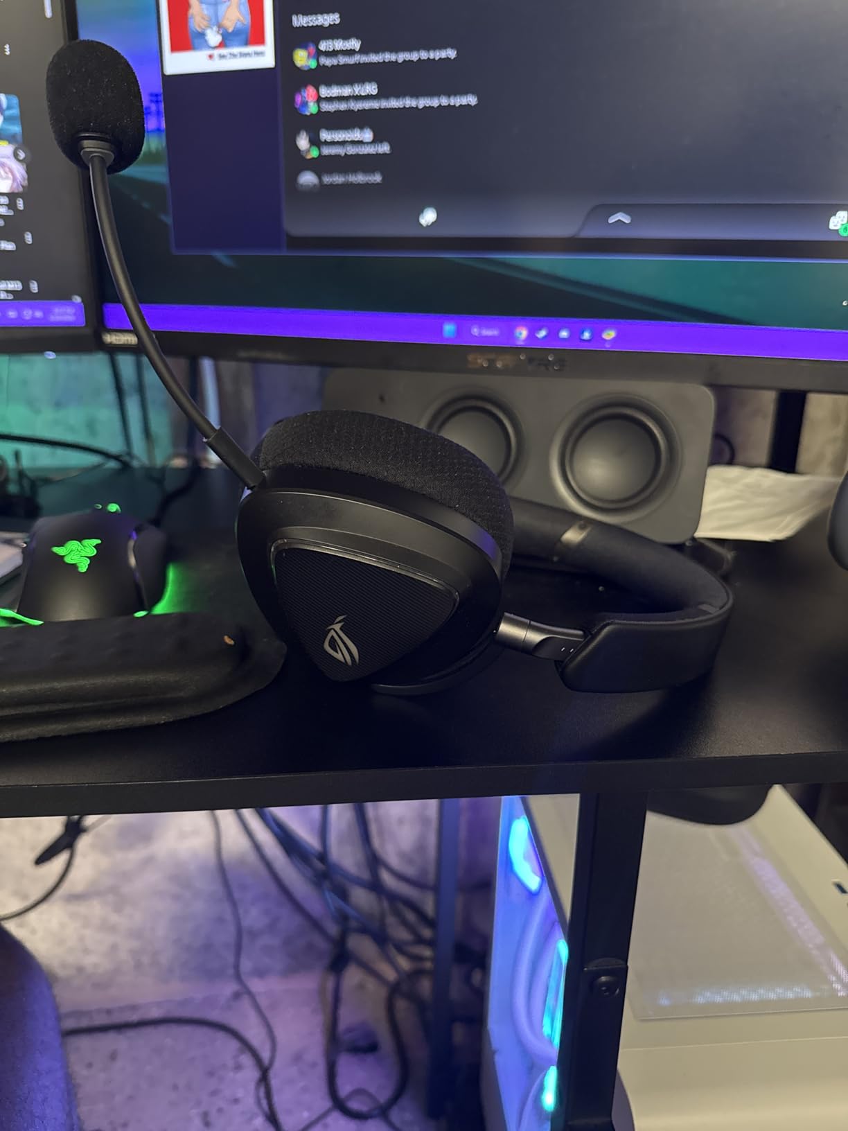 ROG Delta II Wireless Gaming Headset with Detachable Mic - Black | Tri-Mode (BT 2.4GHz via ROG SpeedNova, 3.5mm), 50mm Titanium Drivers, 110hr Battery, DualFlow Audio for PC, Switch, PS5, Xbox customer photo 2