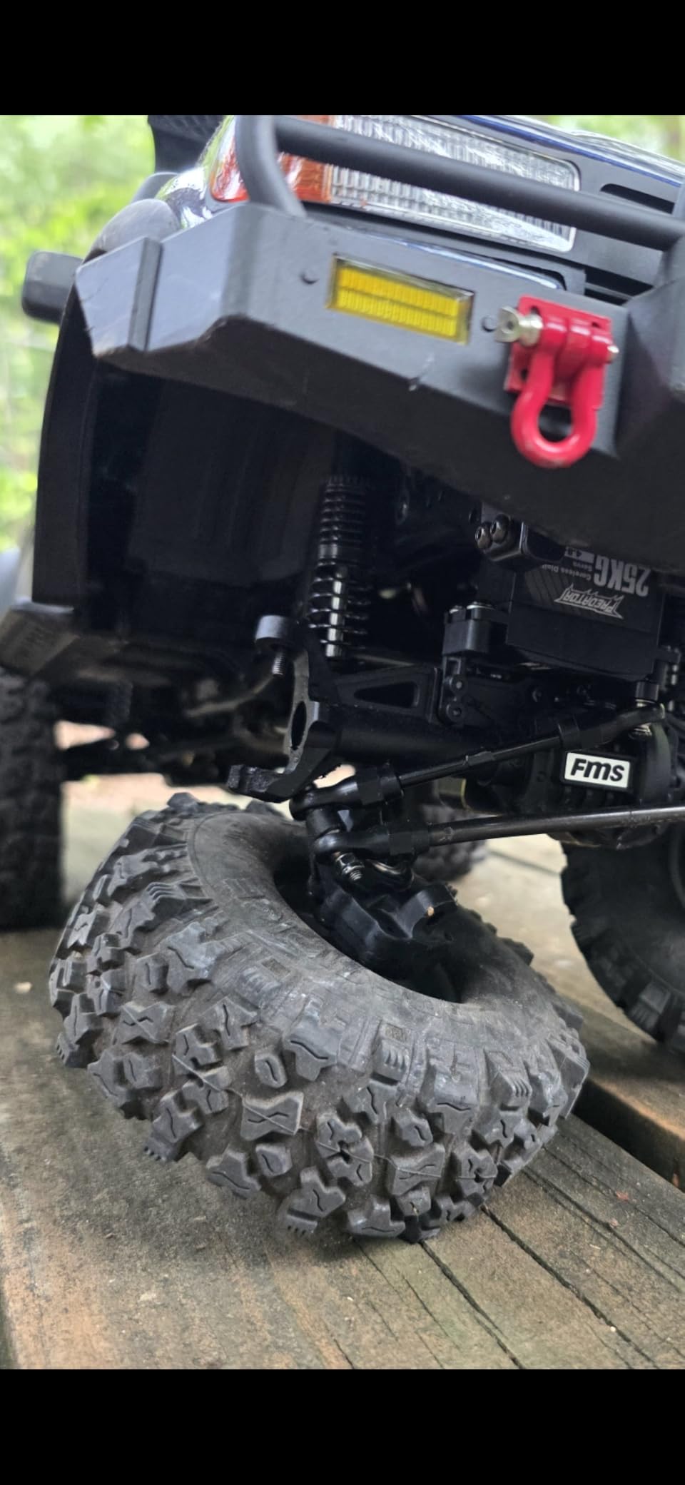 FMS 1/10 LC80 RC Crawler, FCX10 Toyota RC Rock Crawler with Lighting, Hobby Grade Offroad RC Car for Adults, RS Need to Complete (Grey) customer photo 2