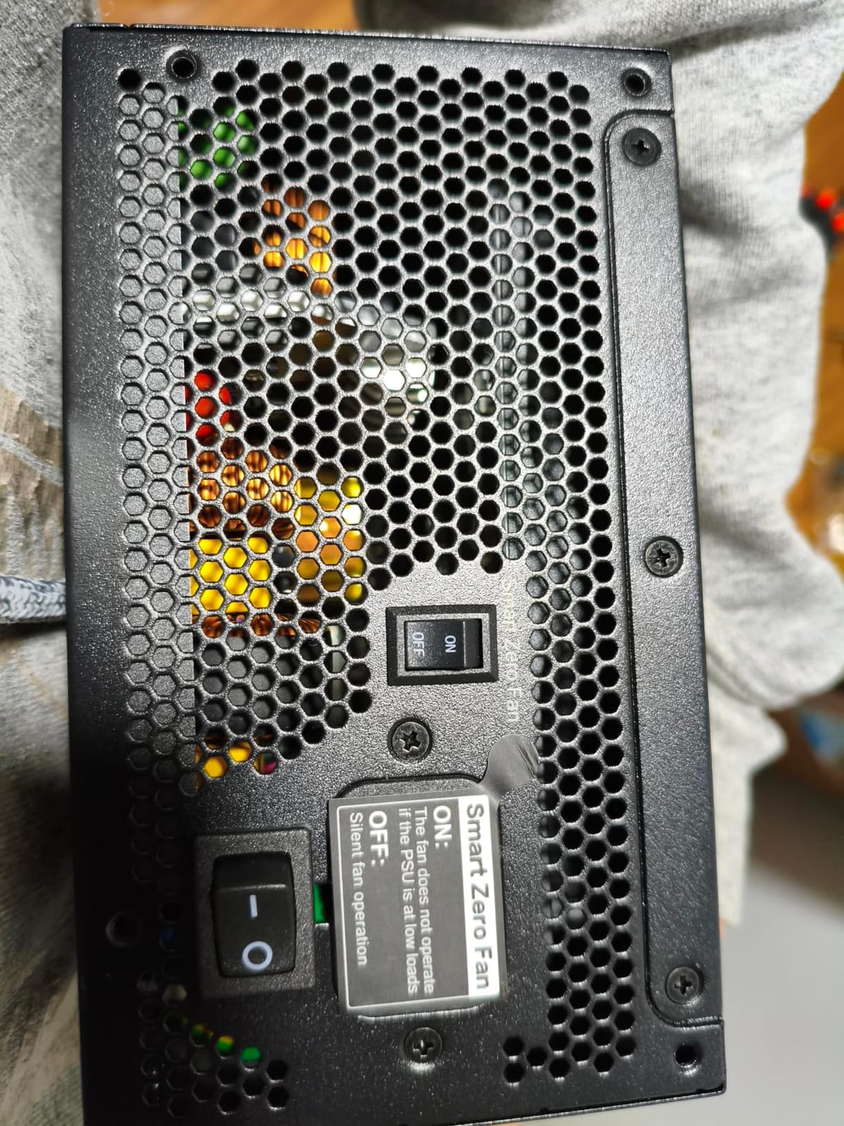 Thermaltake Toughpower GT 850W ATX 3.1 Standard Power Supply; 80 Plus Gold Efficiency; Smart Zero Fan; Native 450W PCIe 5.1 Connector; PS-TPT-0850FNFAGU-3; 5 Year Warranty customer photo 1