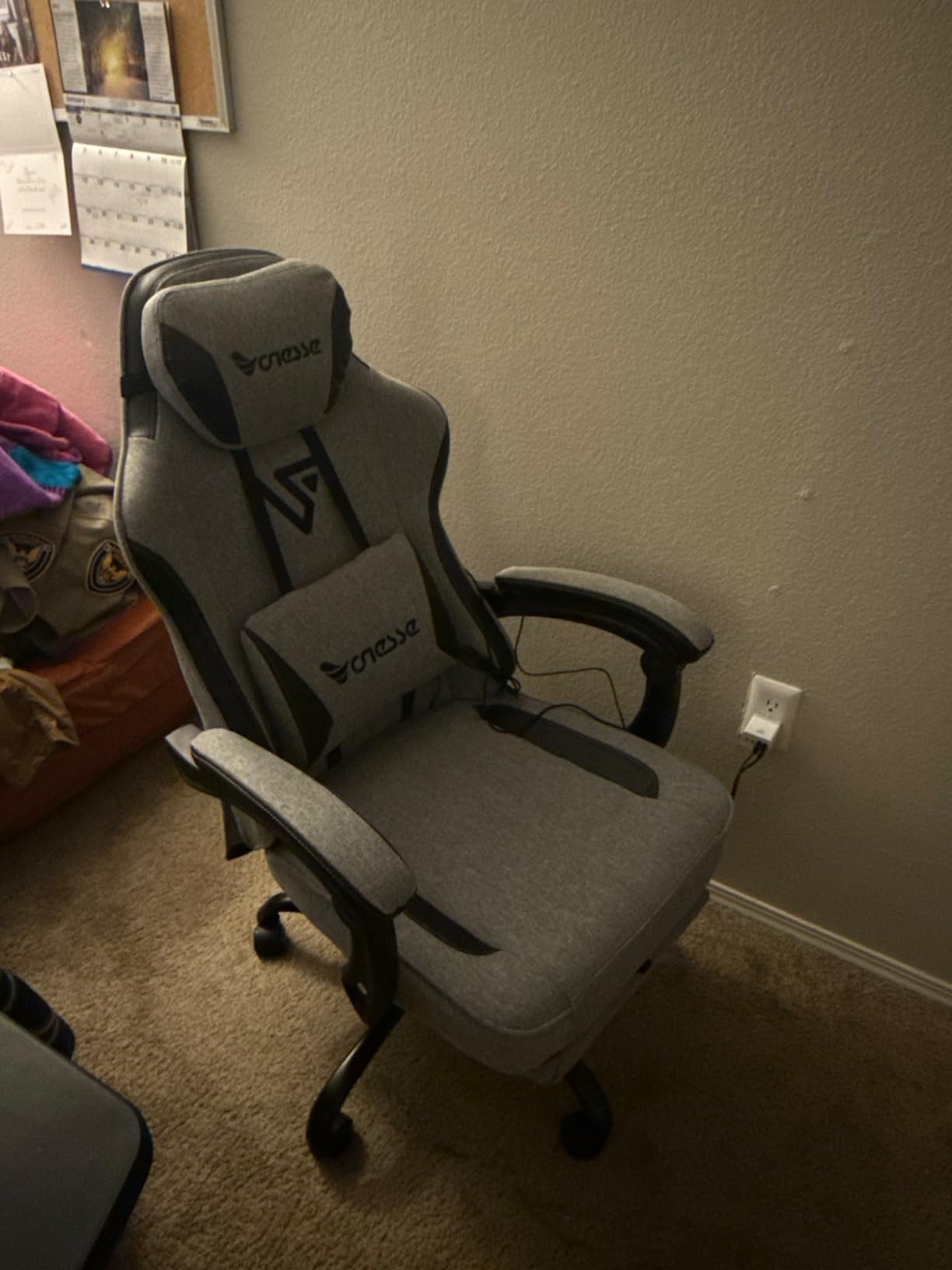 Vonesse Linen Fabric Gaming Chair with Footrest & Lumbar Support, Gray | Adjustable Lumbar Support, Retractable Footrest & Headrest, Breathable Linen Fabric, For Office & Gaming Use customer photo 2