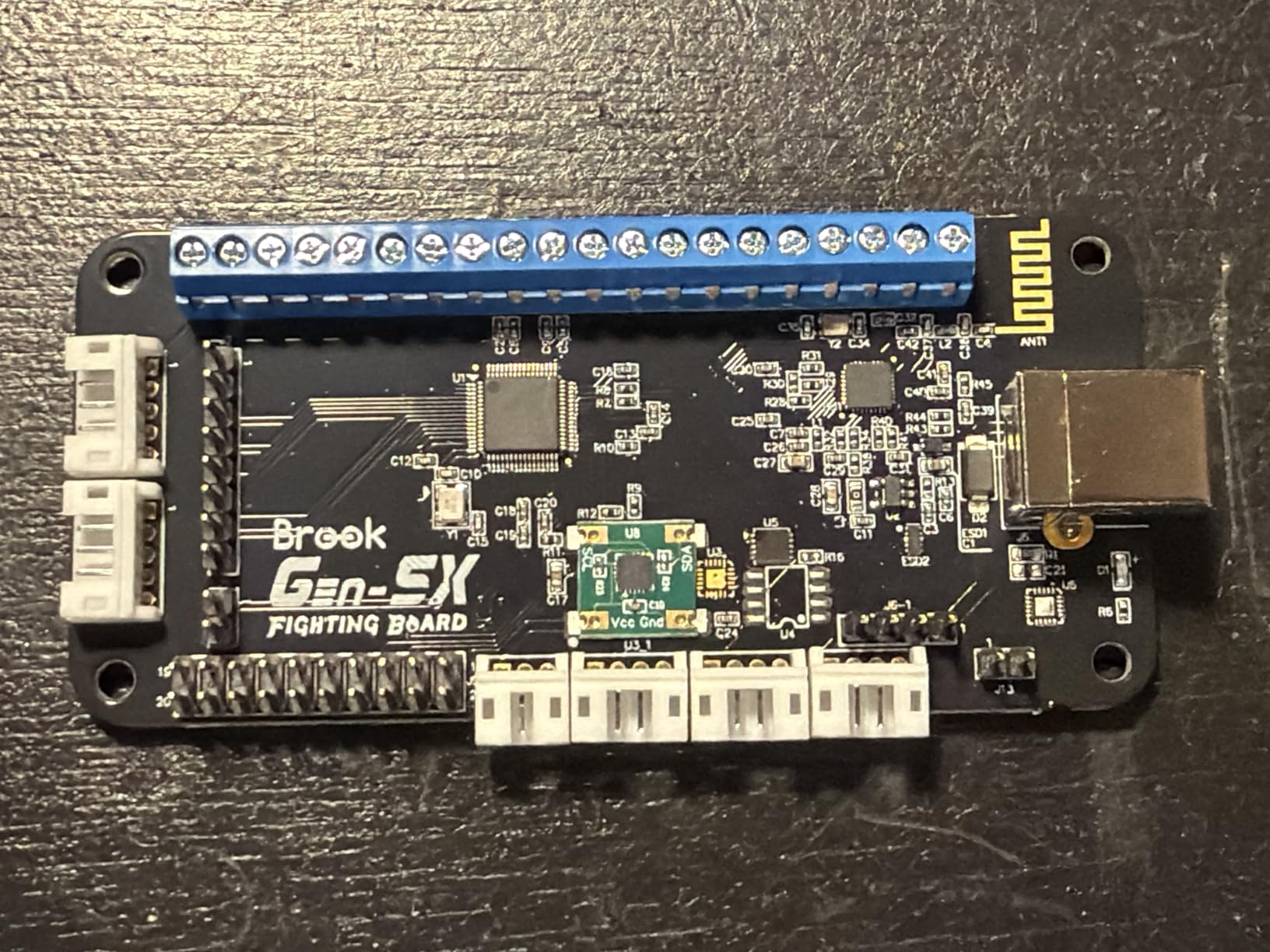 Brook Gaming Gen5X Fighting Board - Ultimate Multi-Platform supports PS5, XB Series, XS, NS and PC - Lightning-Fast Response Times for fighting Gaming customer photo 1