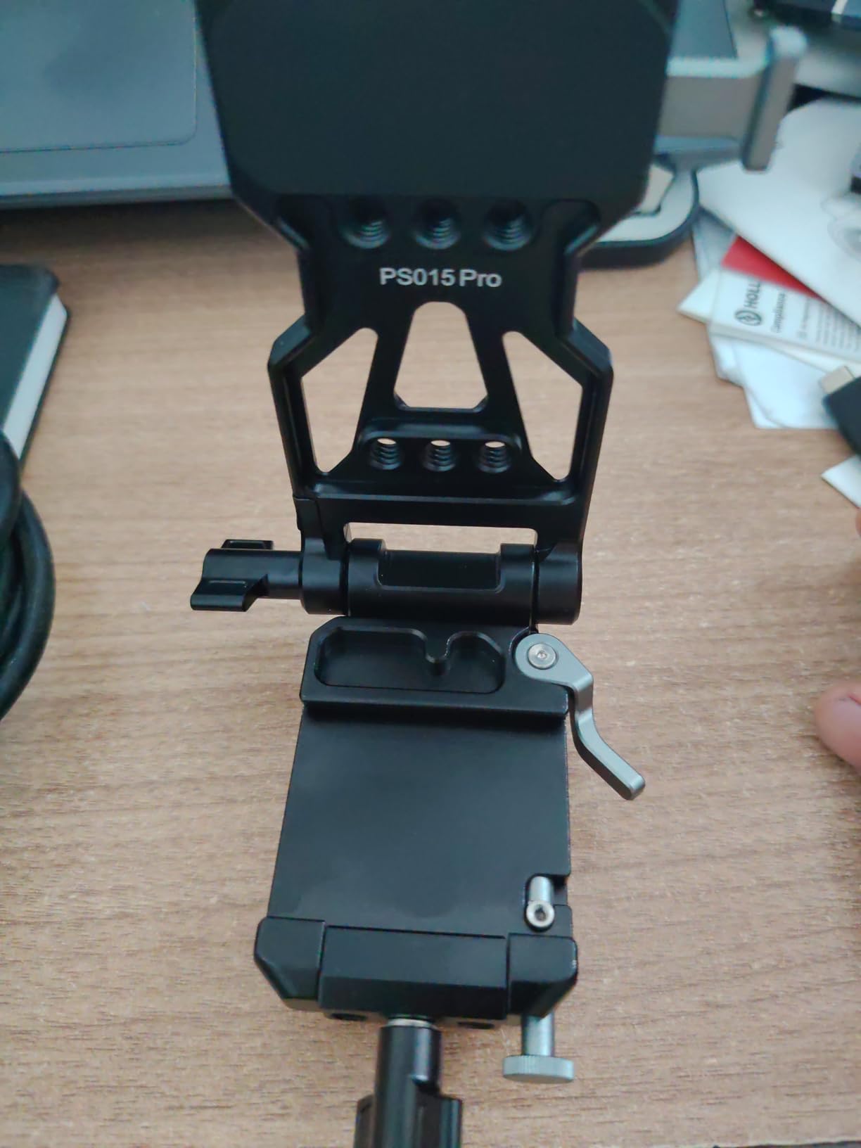 NEEWER Foldable V Mount Battery Plate with Arca Type Baseplate, PS015 PRO | Quick Release Camera Base Plate, Lightweight DSLR Video Rig, Compatible with SmallRig V Mount Battery Cage DJI RS4 RS3 Gimbal customer photo 2