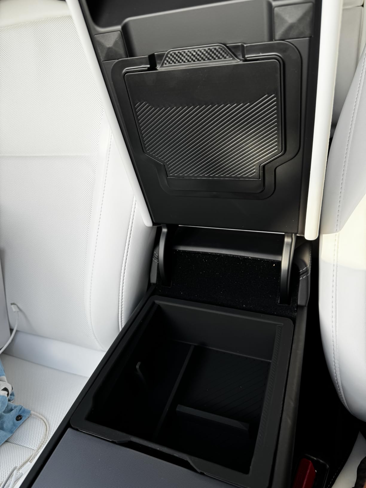 Wigoo for 2026 Tesla Model Y/3/YL Accessories Console Organizer 4PCS Black customer photo 2