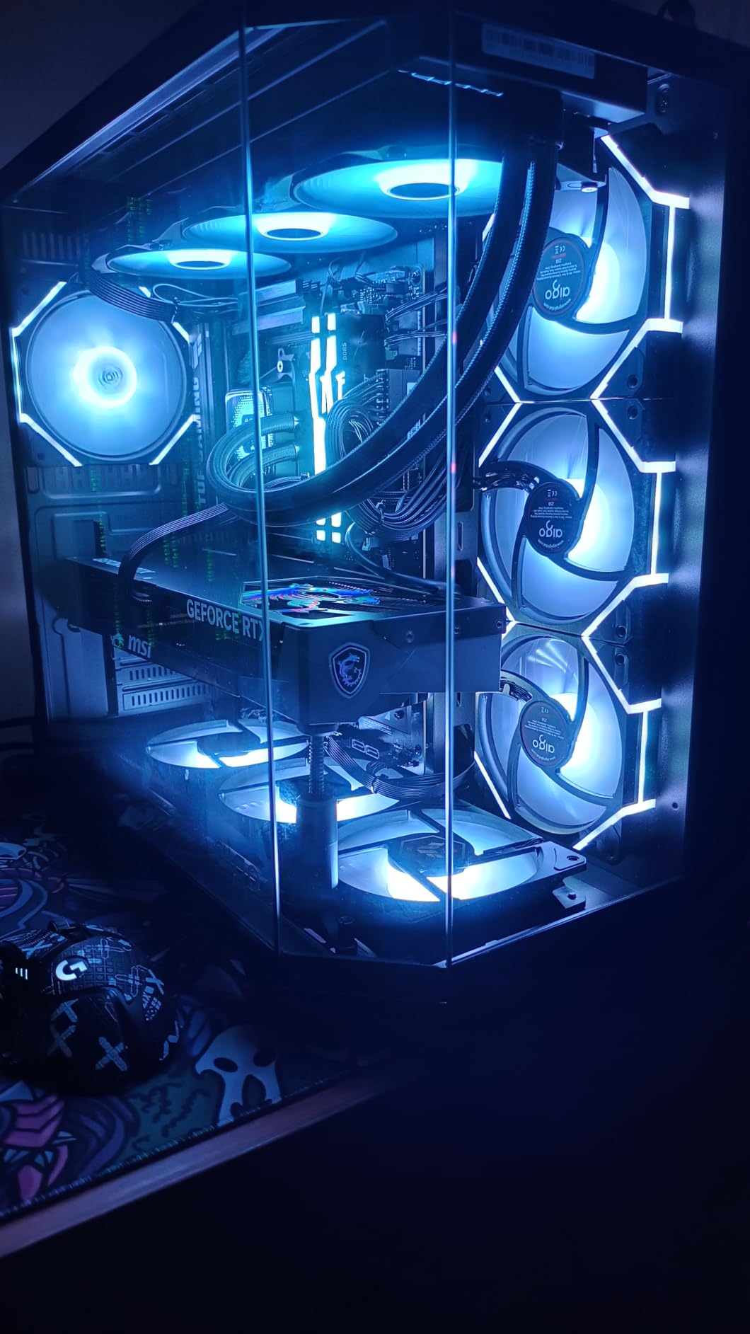ASUS TUF Gaming B850-PLUS WiFi AMD AM5 B850 ATX Motherboard, 14+2+1 80A Stages, AI Ready, DDR5, PCIe 5.0, 3X M.2, Wi-Fi 7, 2.5Gb LAN, DisplayPort, HDMI™, USB 10Gbps & 20Gbps Type-C®, BIOS Flashback™ customer photo 1