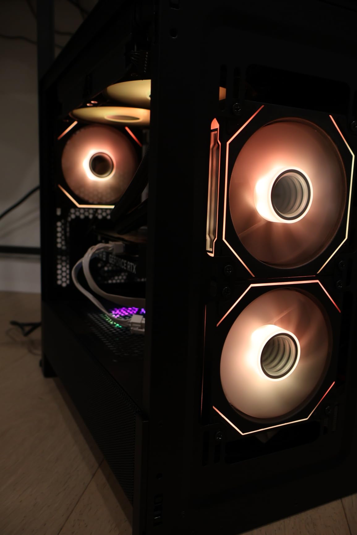 NZXT H3 Flow - Micro-ATX Airflow PC Case - Black | Space-efficient Micro-ATX case with optimized airflow, full-size GPU support, and back-connect motherboard compatibility customer photo 2