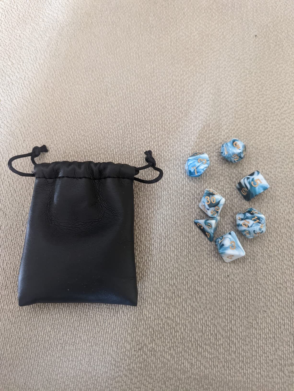 Large Foam D20 Dice, 80mm Jumbo D20 DND Spindown 20 Sided Dice Blue | Foam D20 Dice, Drawstring Dice Bag, D&D DM Gift customer photo 1