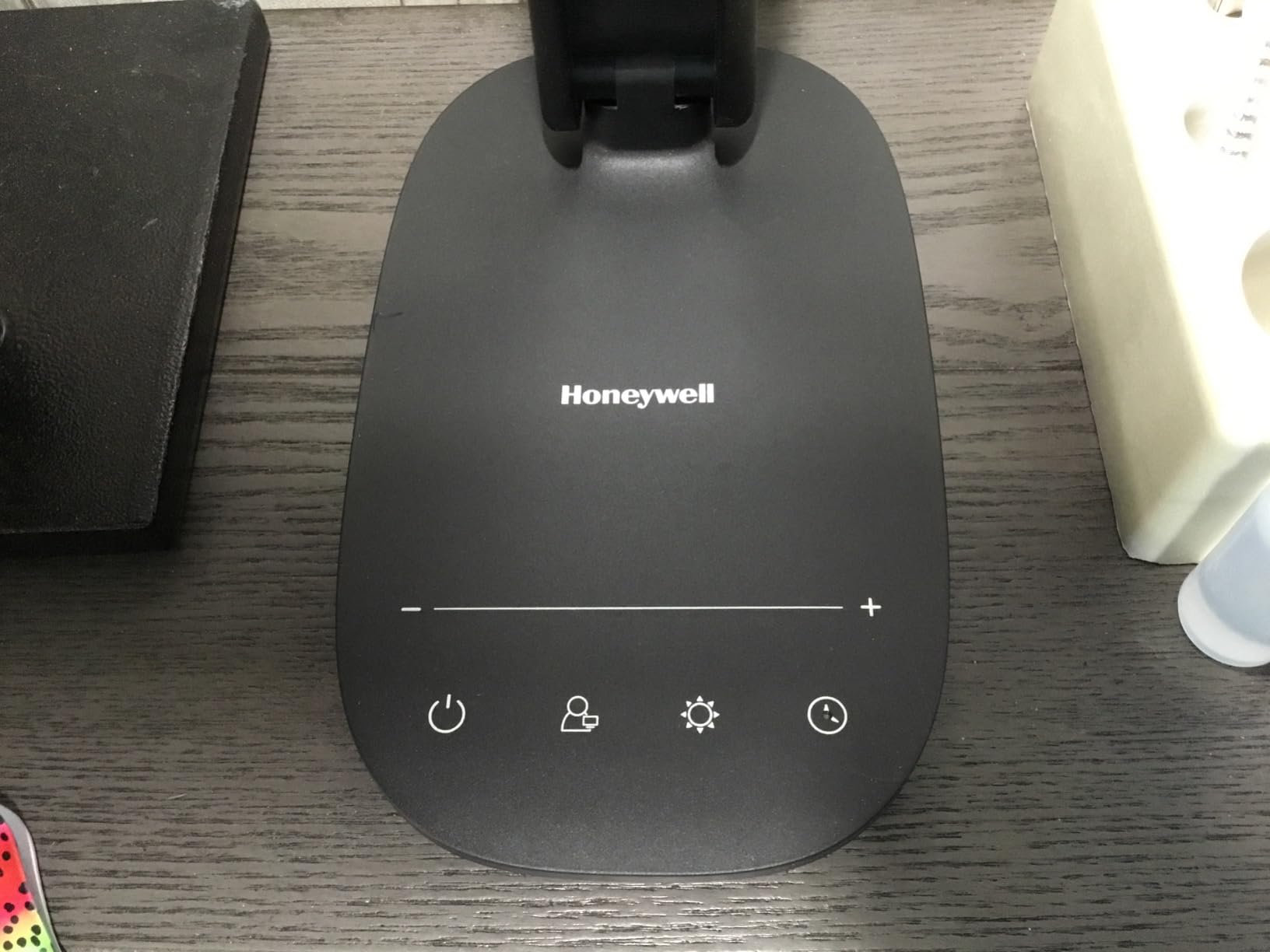 Honeywell LED Desk Lamp for Home Office Eye-Caring Dimmable Reading Light | CRI94,4 Color Modes,Touch Control,USB-A And USB-C Ports,Adjustable Head,Timer,Desk Light for Bedroom Bedside College Dorm customer photo 2