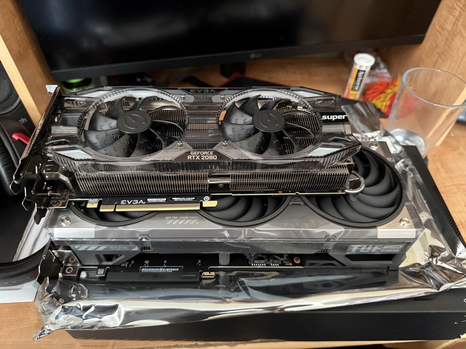 ASUS TUF Gaming GeForce RTX 5070 12GB GDDR7 OC Edition Gaming Graphics Card | PCIe 5.0, HDMI/DP 2.1, 3.125-slot, Military-grade Components, Protective PCB Coating, Axial-tech Fans customer photo 1