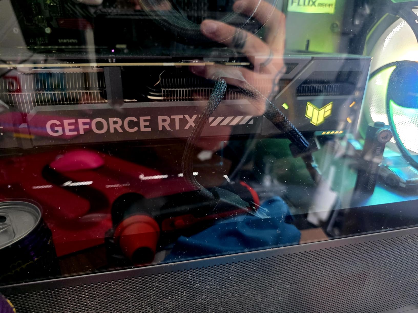 ASUS TUF Gaming GeForce RTX 5070 12GB GDDR7 OC Edition Gaming Graphics Card | PCIe 5.0, HDMI/DP 2.1, 3.125-slot, Military-grade Components, Protective PCB Coating, Axial-tech Fans customer photo 2
