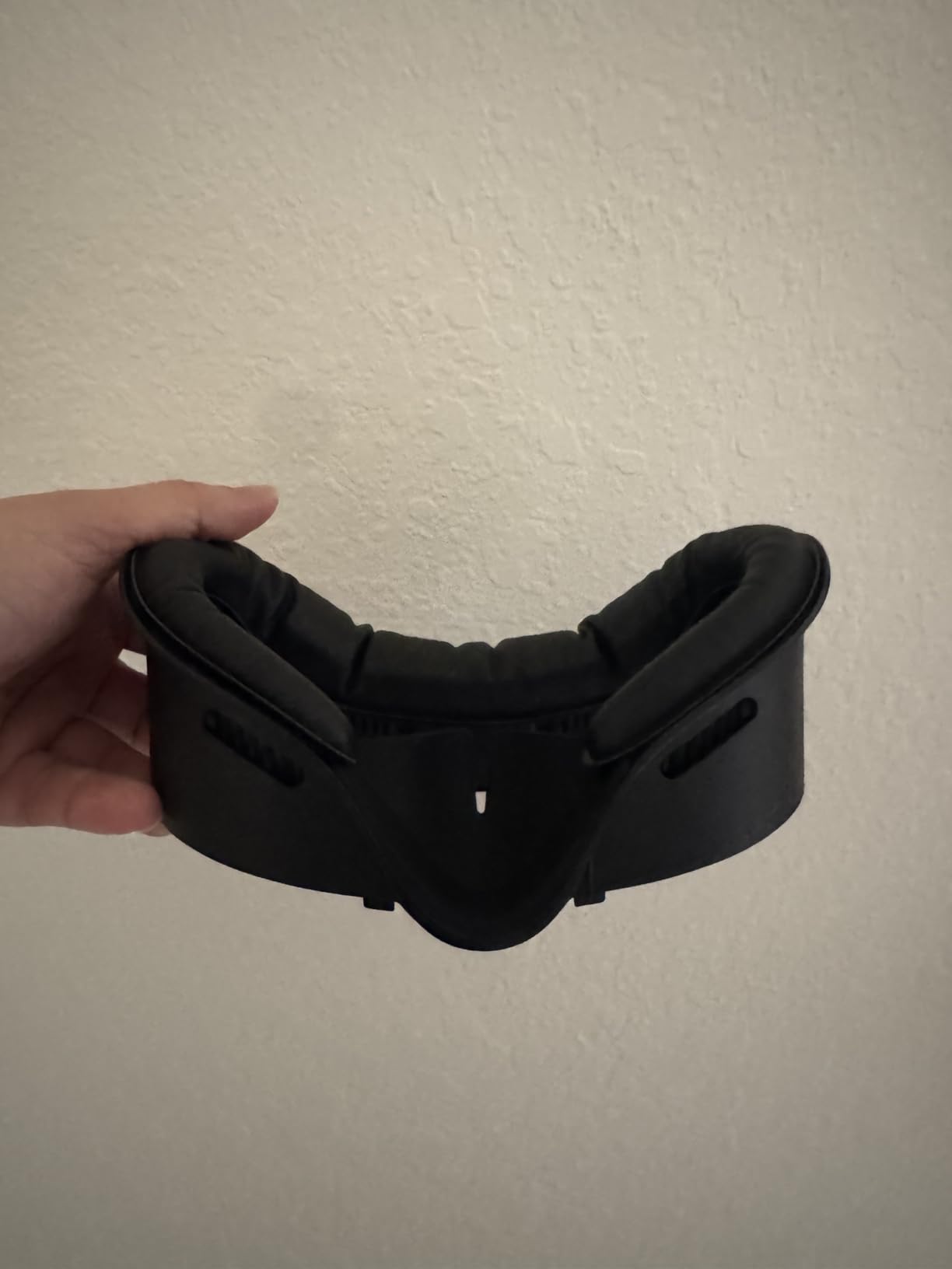 Face Cover Pad for Meta/Oculus Quest 3S, Sweatproof PU Leather Facial Interface, Soft Face Cushion Pad - Meta Quest 3S VR Accessories, Lightweight, Breathable, Ergonomical Design customer photo 1