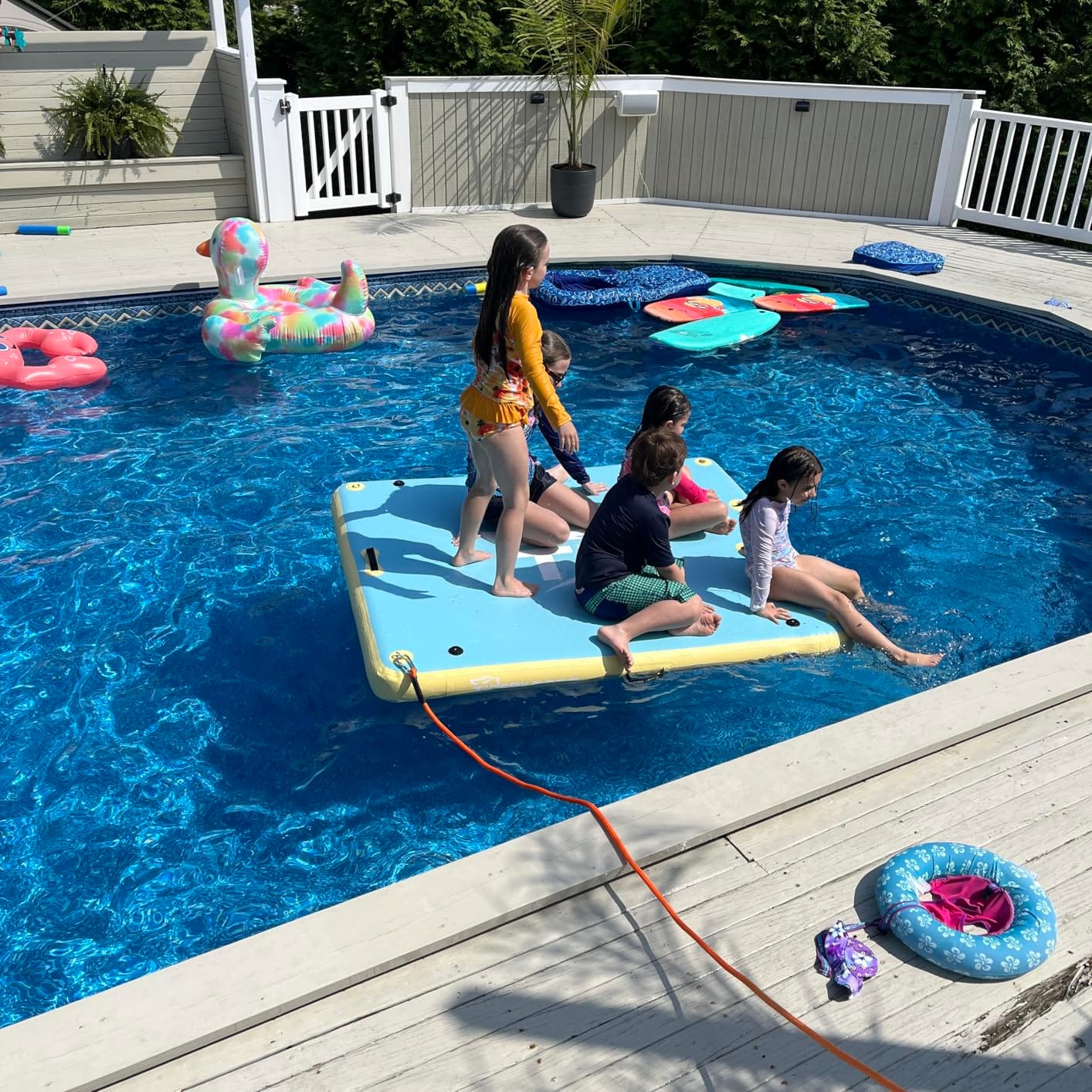 TGERXBANG Inflatable Dock Floating Platform with Cup Holders 6x5ft Floating Island for Lake Pond Ocean Pool Floats customer photo 1