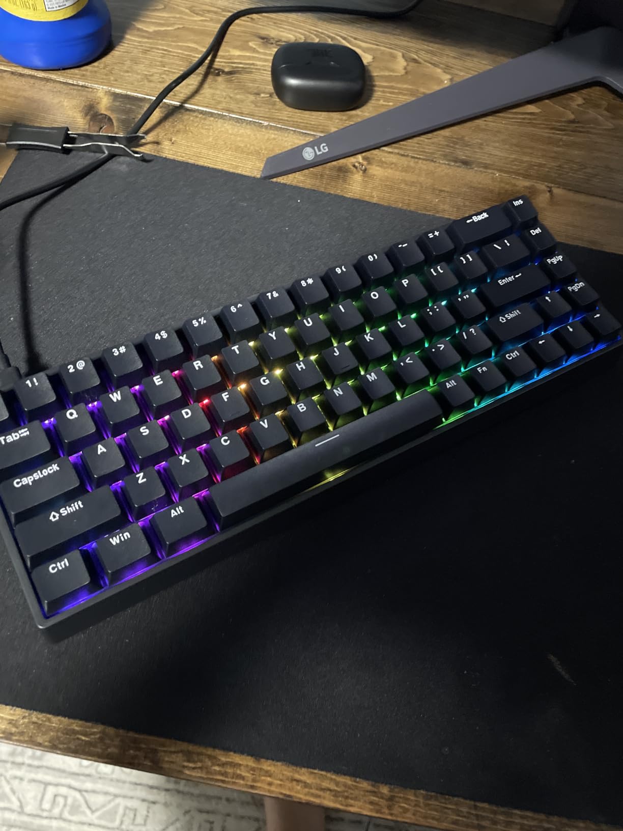 AULA WIN68 HE Mechanical Gaming Keyboard 60%, Hall Effect Magnetic Switch, Fast Trigger Mode Adjustable Actuation, 8000Hz Polling Rate, RGB Backlit, Wired Black Keyboard for Laptop/PC Gamer customer photo 2