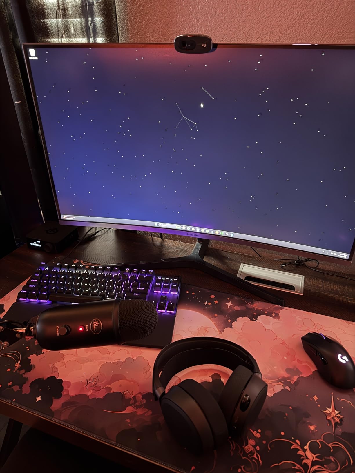 Retro 80s Desk Mat, Cute 90s XXL Large Gaming Mouse Pad, Black Boho Desk Pad with Stitched Edges, Computer Laptop Keyboard and Mouse Mat, Aesthetic Office Decor Non-Slip Mosuepad, 31.5x15.75 in customer photo 1