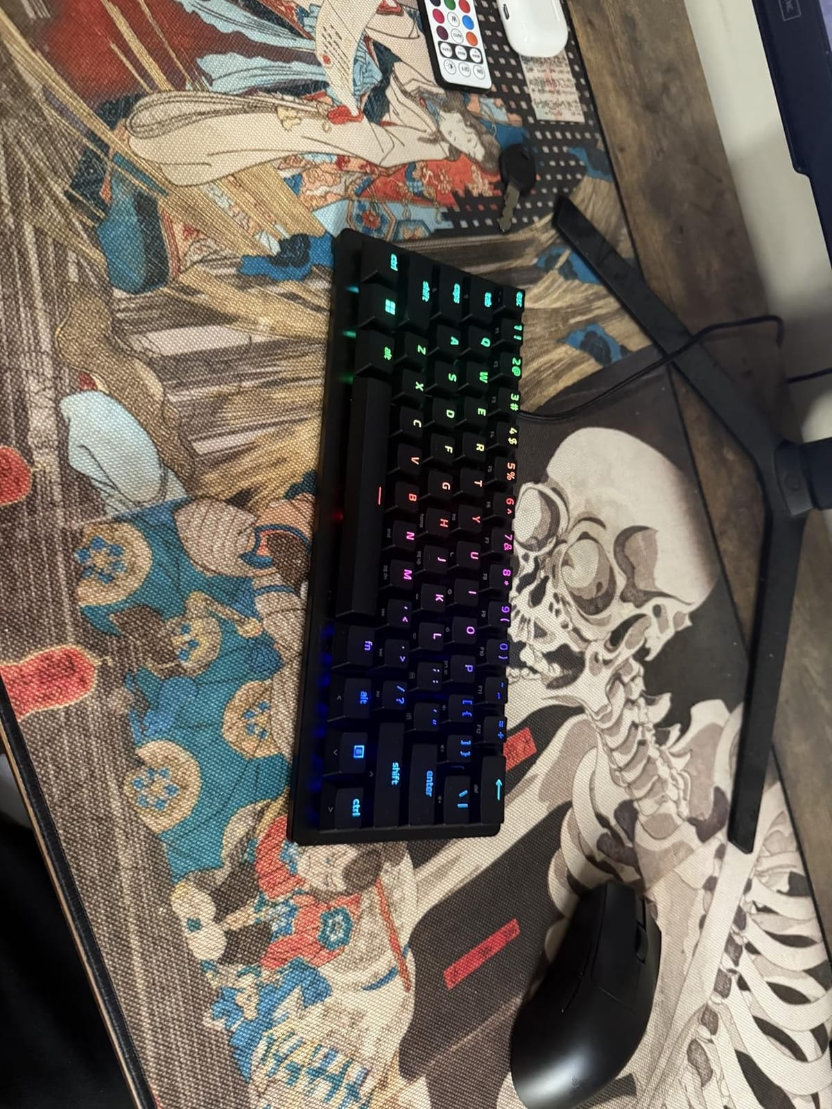 Razer Huntsman V3 Pro Mini 60% Esports Gaming Keyboard, White | Analog Optical Switches, Razer Snap Tap, Rapid Trigger, Adjustable Actuation, Dual-Purpose Mod Keys, Doubleshot PBT Keycaps customer photo 1