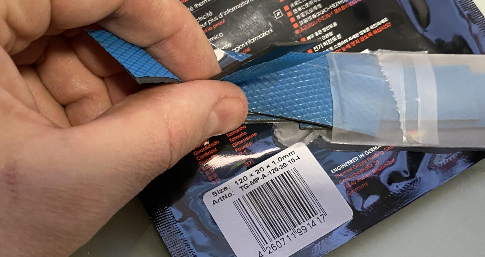 Thermal Grizzly Minus Pad Advance - 120x20x1.0mm 4-Pack Thermal Interface Pad, Electrically Non-Conductive, High Thermal Conductivity & Compressibility for SSDs, GPUs & Electronics customer photo 2