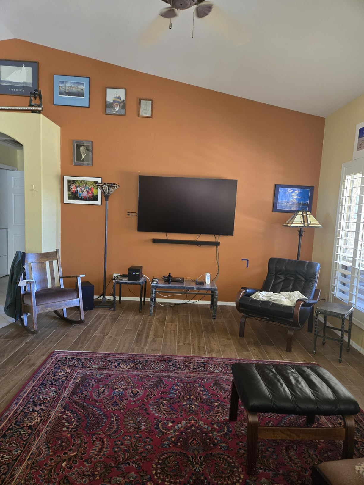 Samsung 75-Inch Class Neo QLED 4K QN90F Series Mini LED Smart TV (75QN90F, 2025) customer photo 1