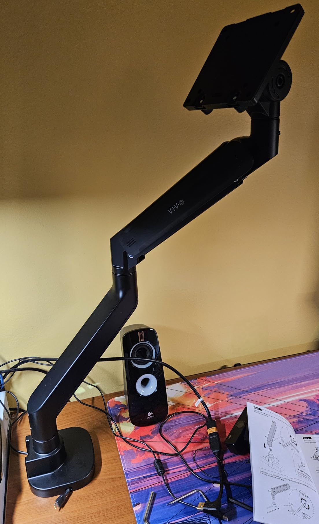 VIVO Heavy Duty Ultrawide Monitor Arm for 57 inch Screens up to 59.4 lbs, Desk Mount TV and Monitor Stand Designed for Samsung Odyssey Ark, Neo G9, ViewFinity S9, and More, Black, STAND-GT57 customer photo 2
