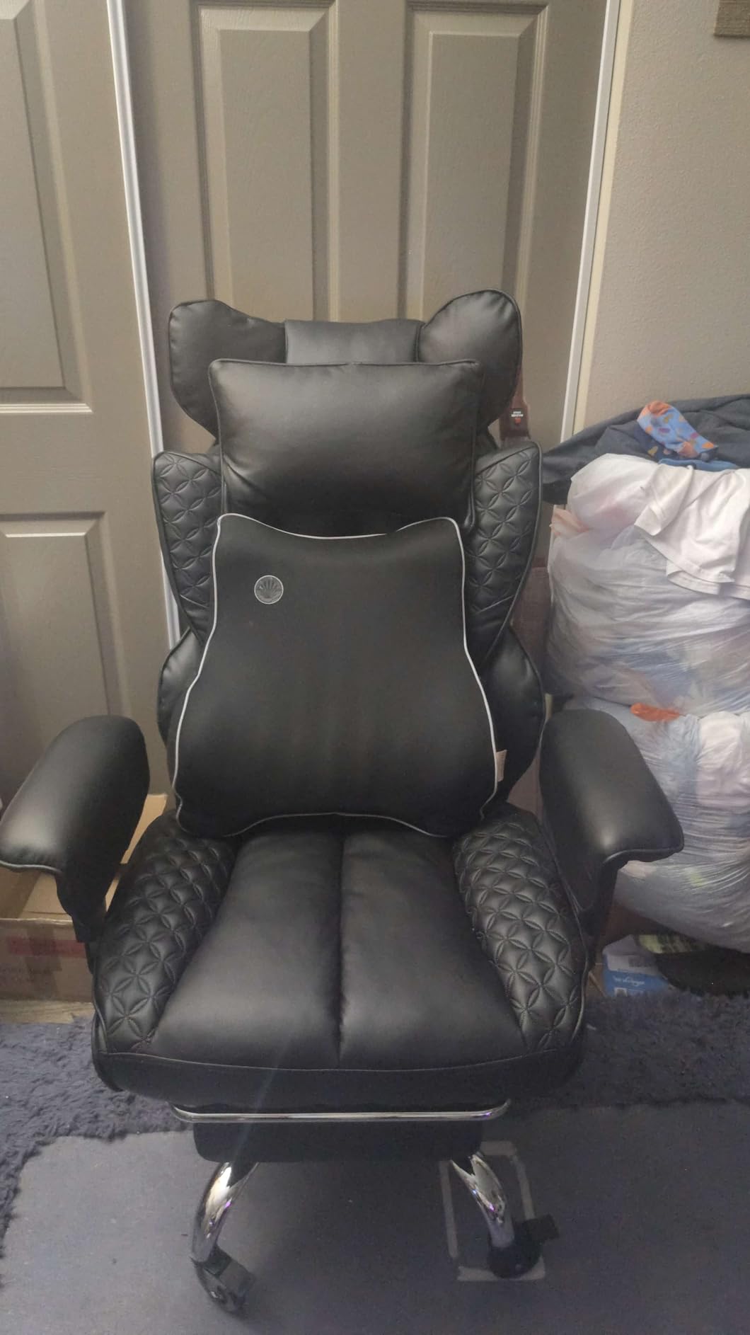 GTPLAYER Big and Tall Gaming Chair 400lbs Heavy Duty Office Chair with Foot Rest & Ergonomic Pocket Spring Lumbar Support, High Back 3D Saddle Shaped Cushion for Back Pain Relief, Matte-Black customer photo 2