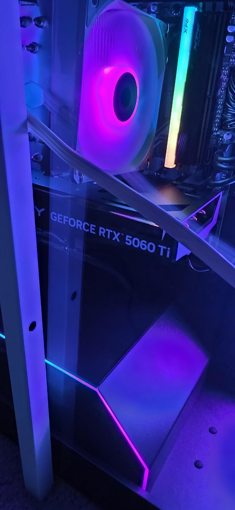 CyberPowerPC Gaming PC, AMD Ryzen 7 8700F, GeForce RTX 5060 Ti 8GB | Gamer Master, 16GB DDR5, 1TB PCIe 4.0 SSD, WiFi Ready & Windows 11 Home (GMA2900A3) customer photo 2