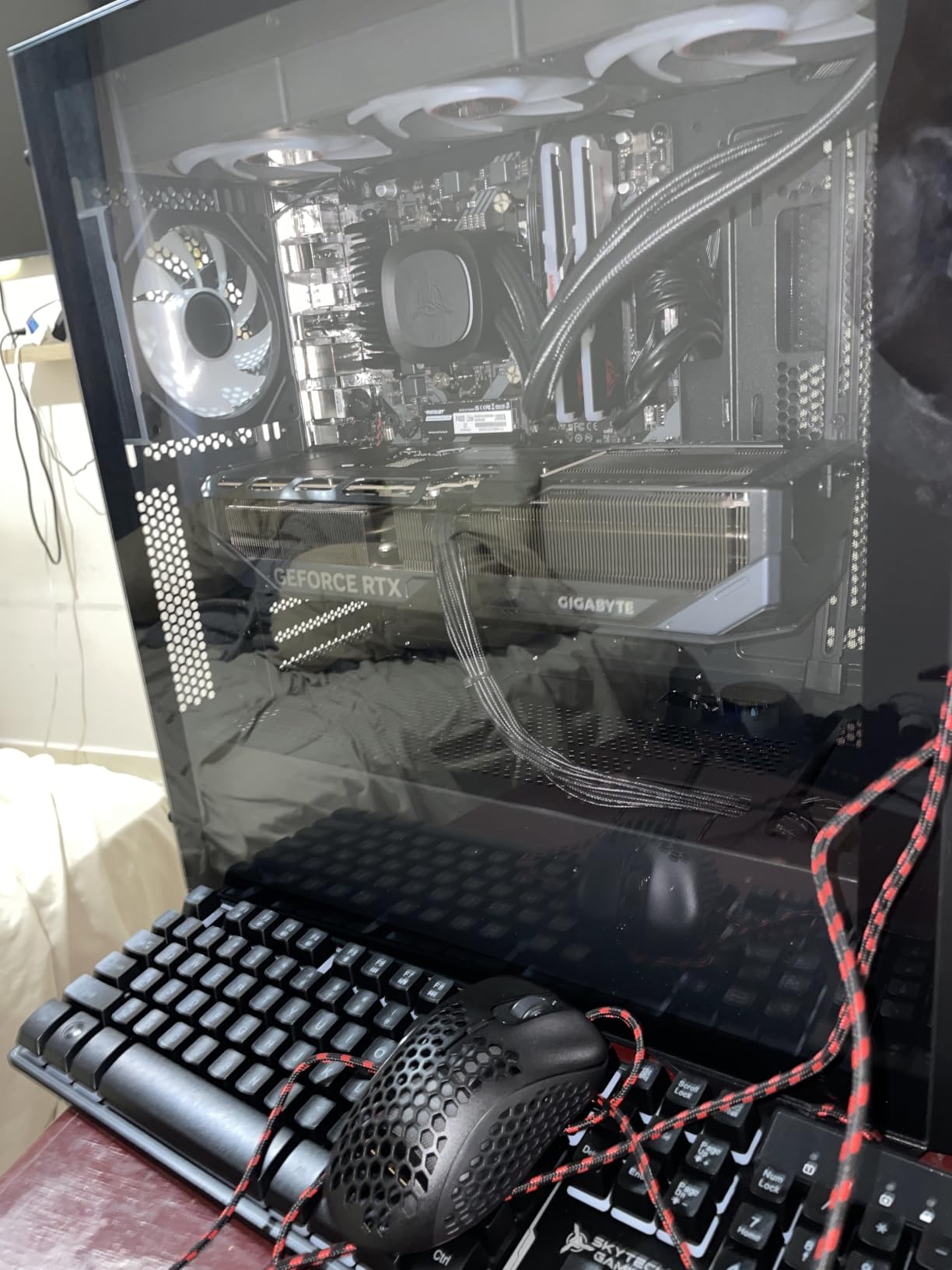 Skytech Gaming PC Rampage, Ryzen 7, RTX 5070 Ti, 32GB RAM, 1TB SSD | Windows 11, AMD 9700X, NVIDIA 5070 Ti, Gen4 NVMe SSD, DDR5 5600, 850W GOLD ATX 3 PSU, 360 ARGB AIO, Wi-Fi 5 customer photo 2