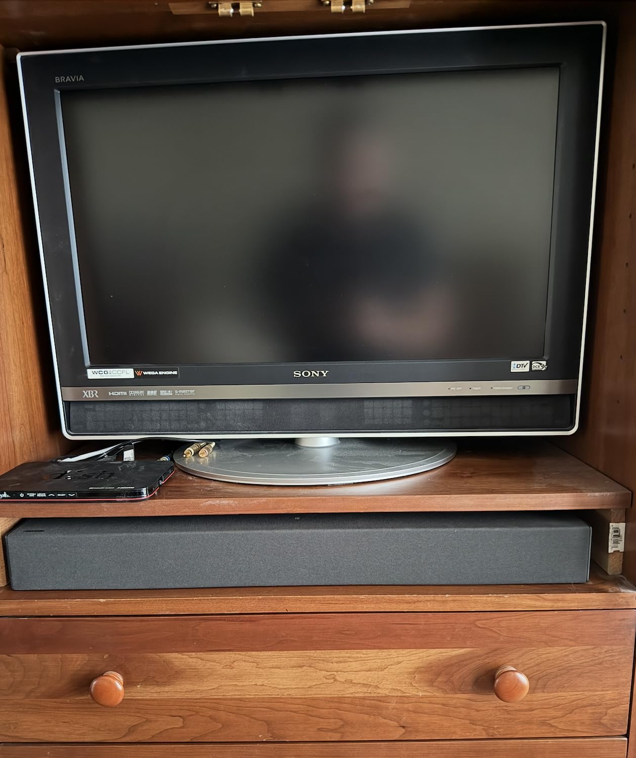 Samsung B-Series Soundbar HW B400F 2.0 ch with Built in Subwoofer (2025 Model) customer photo 2