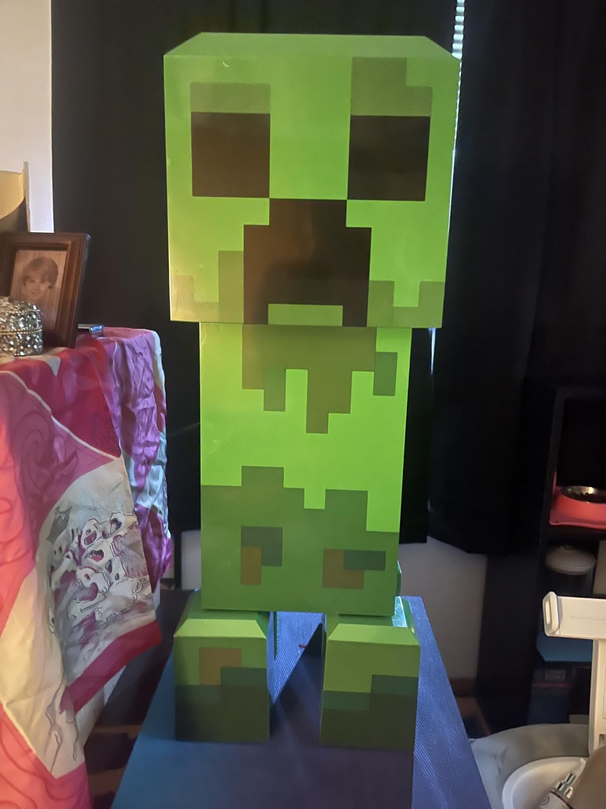 Minecraft Legends Creeper Mini Fridge - 12 Can 8L Portable Cooler with LED Lights, AC/DC Power & Removable Shelves for Gaming Rooms, Dorms & Offices customer photo 2