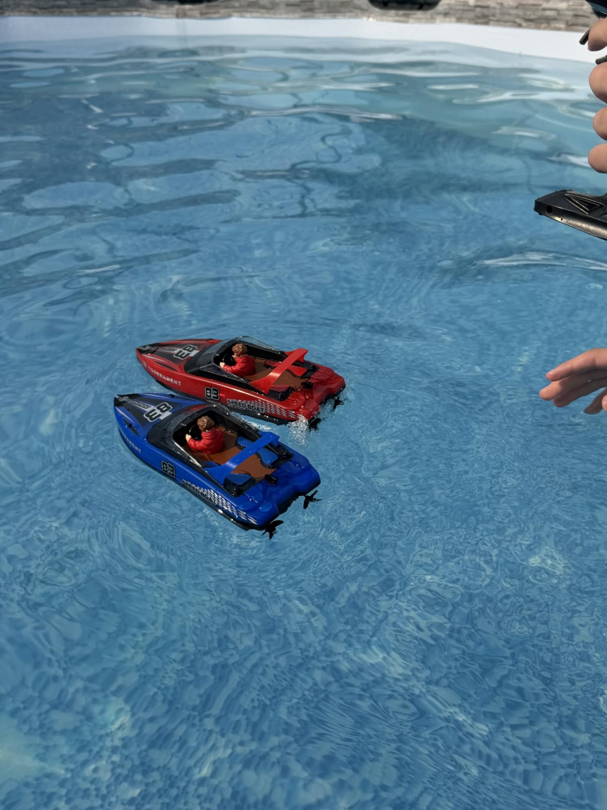 BEZGAR HJ821 2 Packs 10 Inch 15 KPH Fast RC Boats for Kids | 2 Packs 15 KPH High Speed; Waterproof Hull Design; Dual RC Boats for Pools & Lakes; Gifts for Boys Kids 6-12 customer photo 1