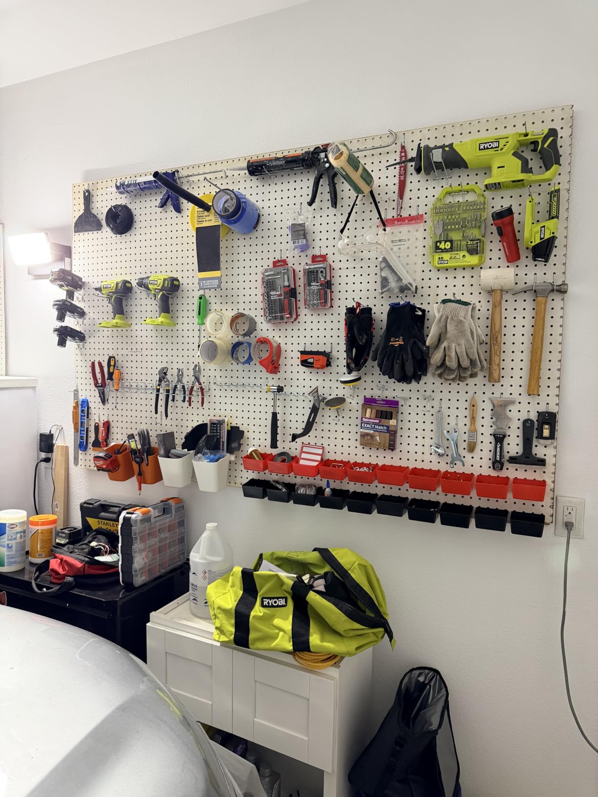 ELEAD 297 Piece Pegboard Hooks Kit, Peg Board Organizer Accessories with Bins for Organizing Various Tools, Fit 1/8 or 1/4 inch Pegboard for Hanging Storage, Garage, Workshop & Craft Room customer photo 2