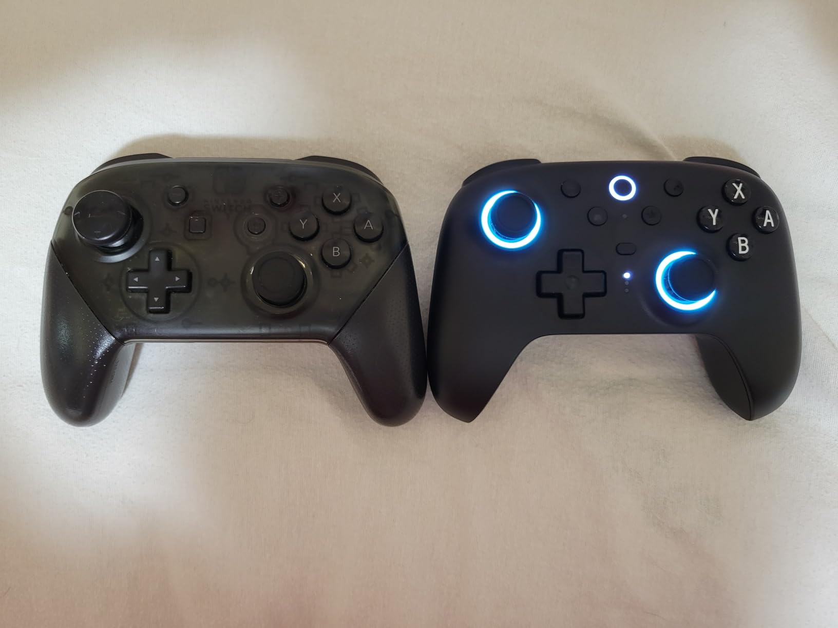 8Bitdo Ultimate 2 Bluetooth Controller for Switch 2, Switch & Windows customer photo 1