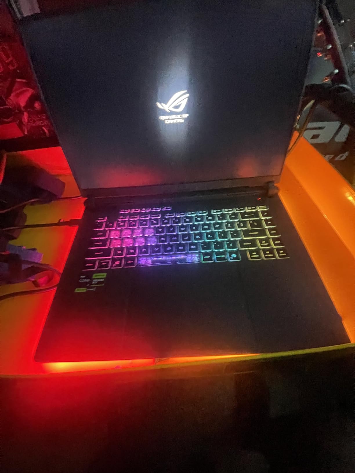 ROG Strix G16 (2025) Gaming Laptop, 16