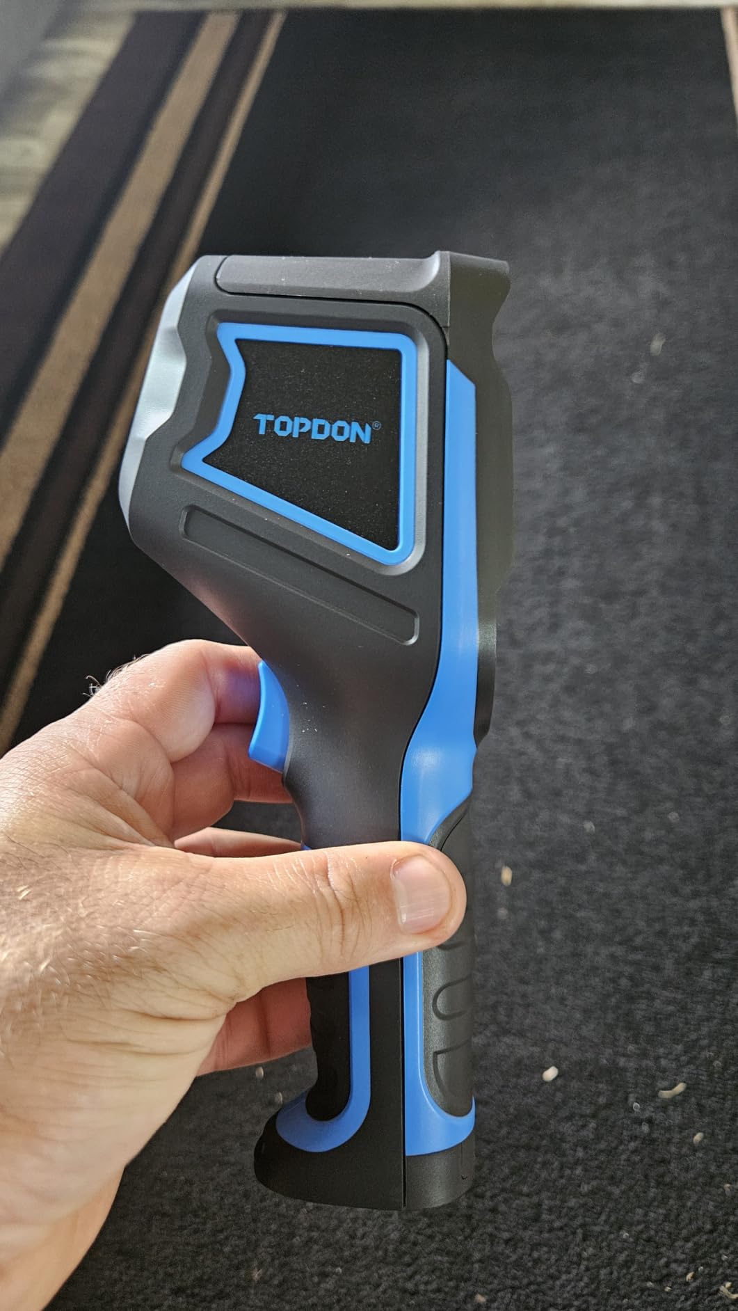 TOPDON TC004 Mini Thermal Imaging Camera, 240 x 240 TISR Resolution | 15H Battery Life, 25Hz Handheld Infrared Camera with High/Low Temp Alerts customer photo 2