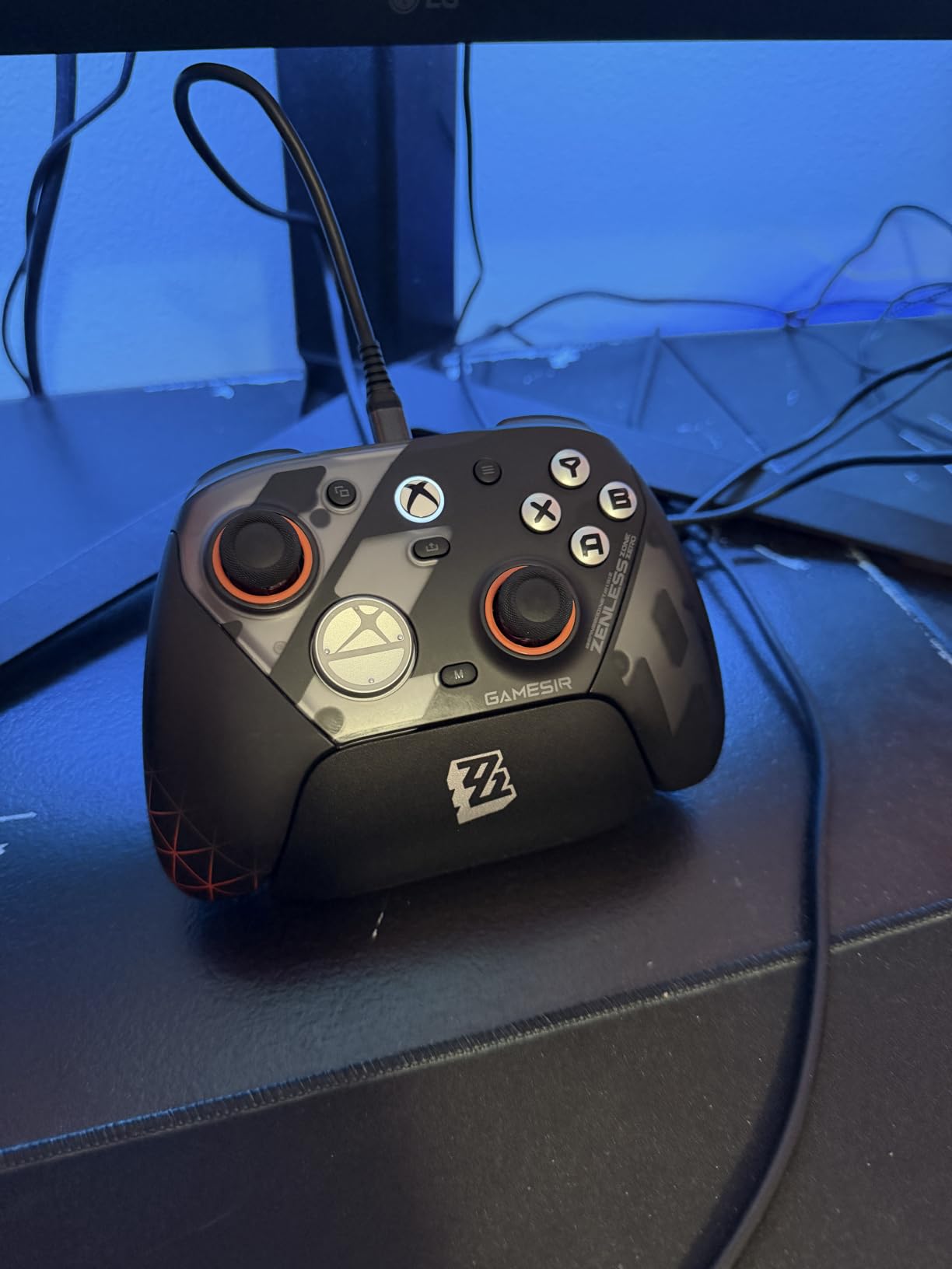 GameSir G7 Pro Wireless XBOX Controller, TMR Sticks, Windows, Trigger Stops | XBOX Series X|S, Hall Effect Triggers, 4 Remappable Buttons, 1000Hz, PC Controller, Charging Dock, Zenless Zone Zero Edition customer photo 1