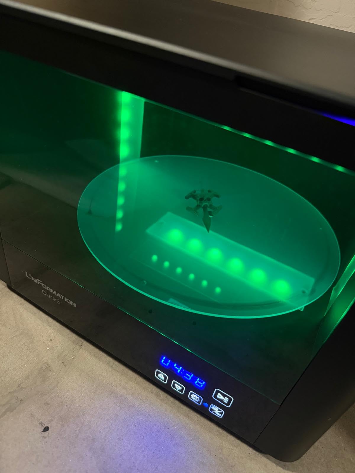 Phrozen Cure3 10.3-inch Resin Curing Machine with UV Curing Station | 10.3-inch curing box with 360 turntable, D282 x H162 mm size and 405nm UV light for resin 3D printed models customer photo 1